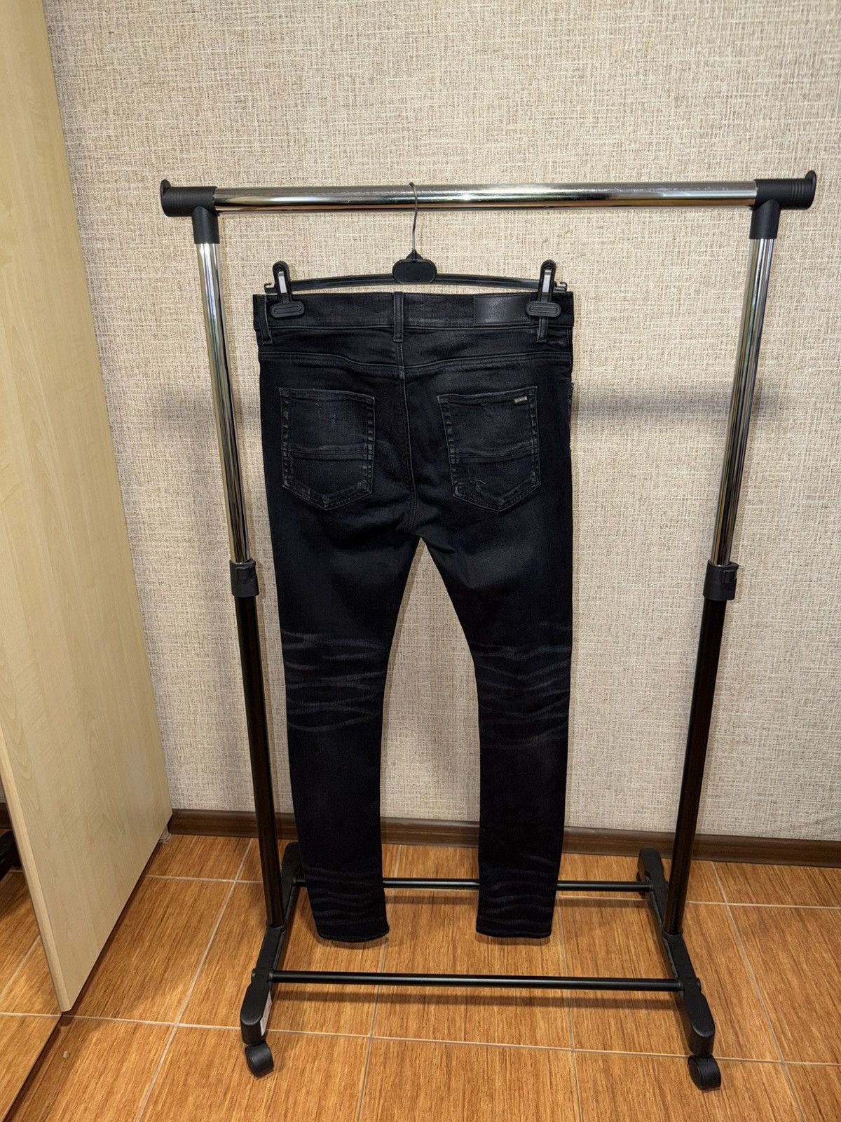 Amiri AMIRI SLASH SLIM JEANS IN AGED BLACK Size US 32 / EU 48 - 2 Thumbnail