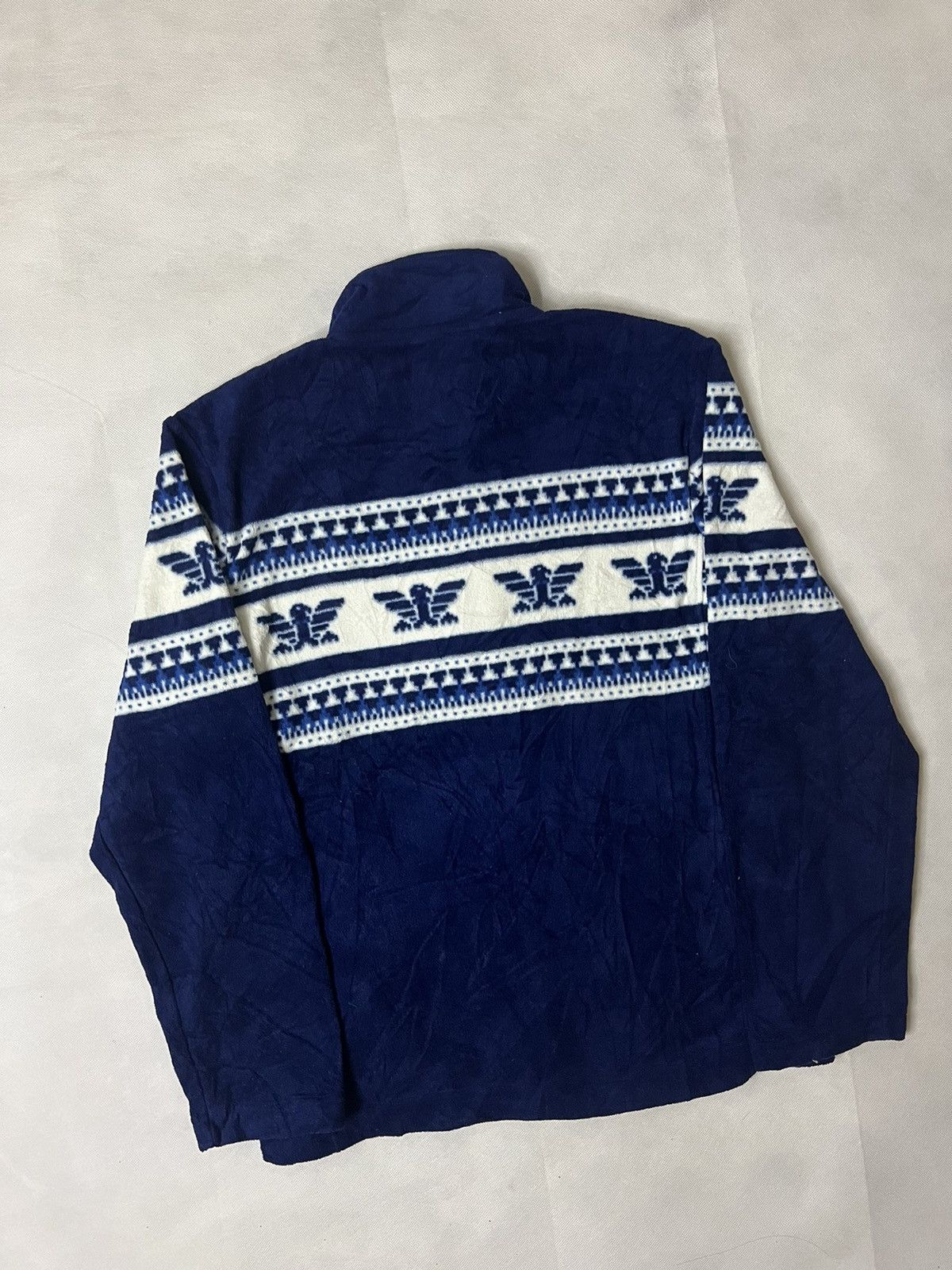 Uniqlo Uniqlo Native Print Sweater Size US S / EU 44-46 / 1 - 11 Thumbnail