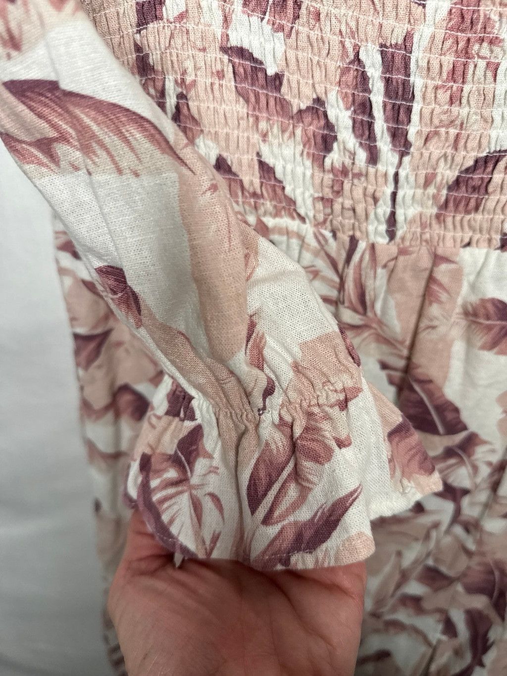 House of Harlow House of Harlow 1960 floral leaves ruffle sleeve dress sz M Size M / US 6-8 / IT 42-44 - 6 Thumbnail