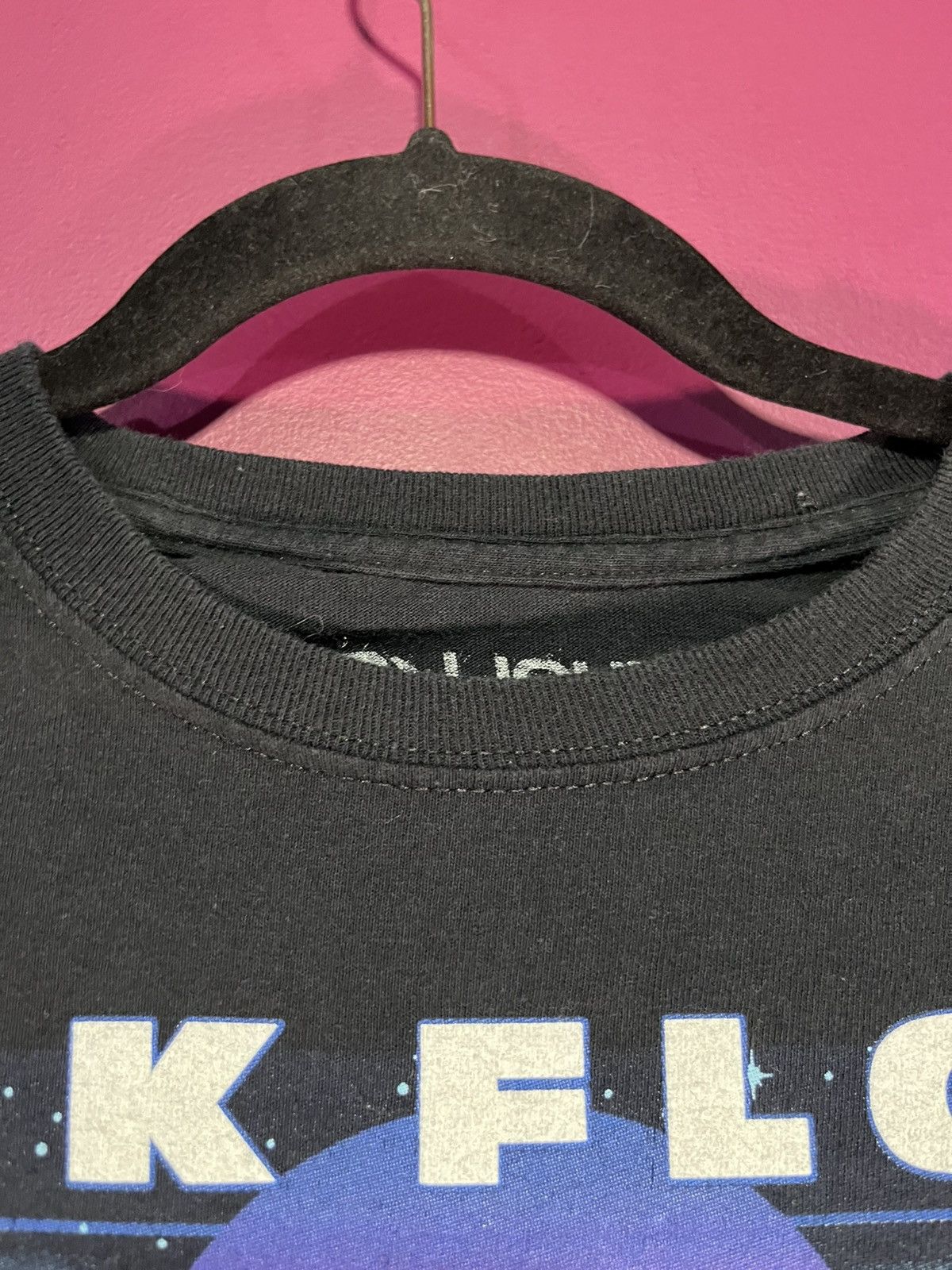 Liquid Blue × Pink Floyd Liquid blue Pink Floyd tee Size US M / EU 48-50 / 2 - 3 Thumbnail