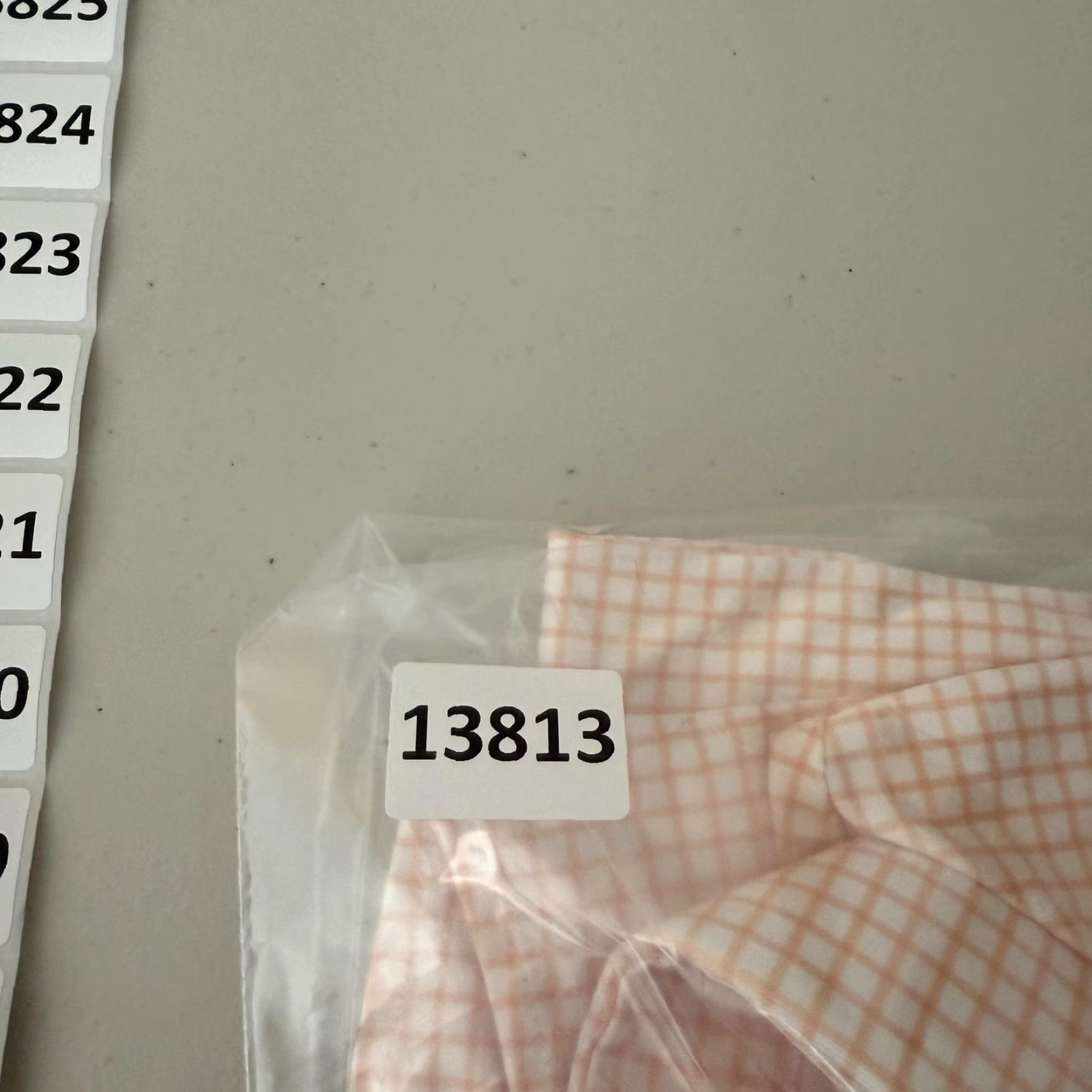 CO Collars & Co Shirt Mens Small Orange Windowpane Long Sleeve Button Up Gingham Check Dress Collars & Co Button-Up Regular Men White Polyester Size US S / EU 44-46 / 1 - 8 Thumbnail