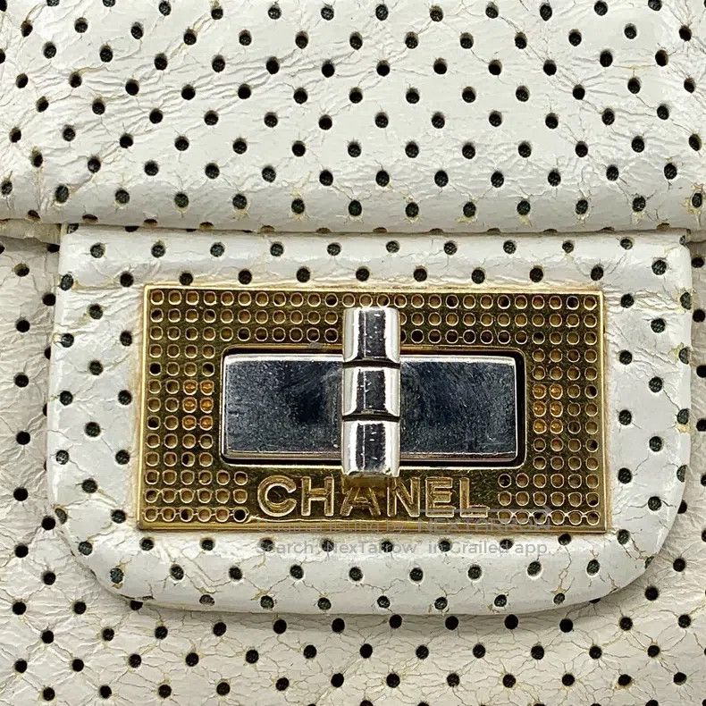 Chanel Chanel Baguette 12 open white cowhide perforated hollow si Size ONE SIZE - 7 Thumbnail