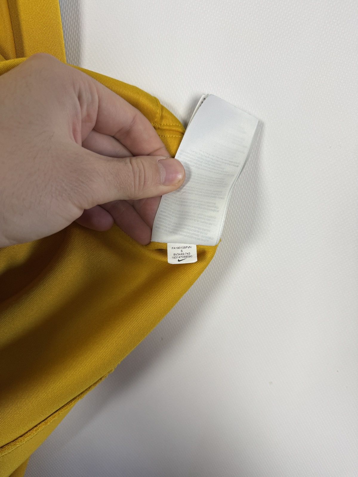 Nike Nike Tape Poly Over The Head Hoodie Swoosh Logo Yellow Small Size S / US 4 / IT 40 - 10 Thumbnail