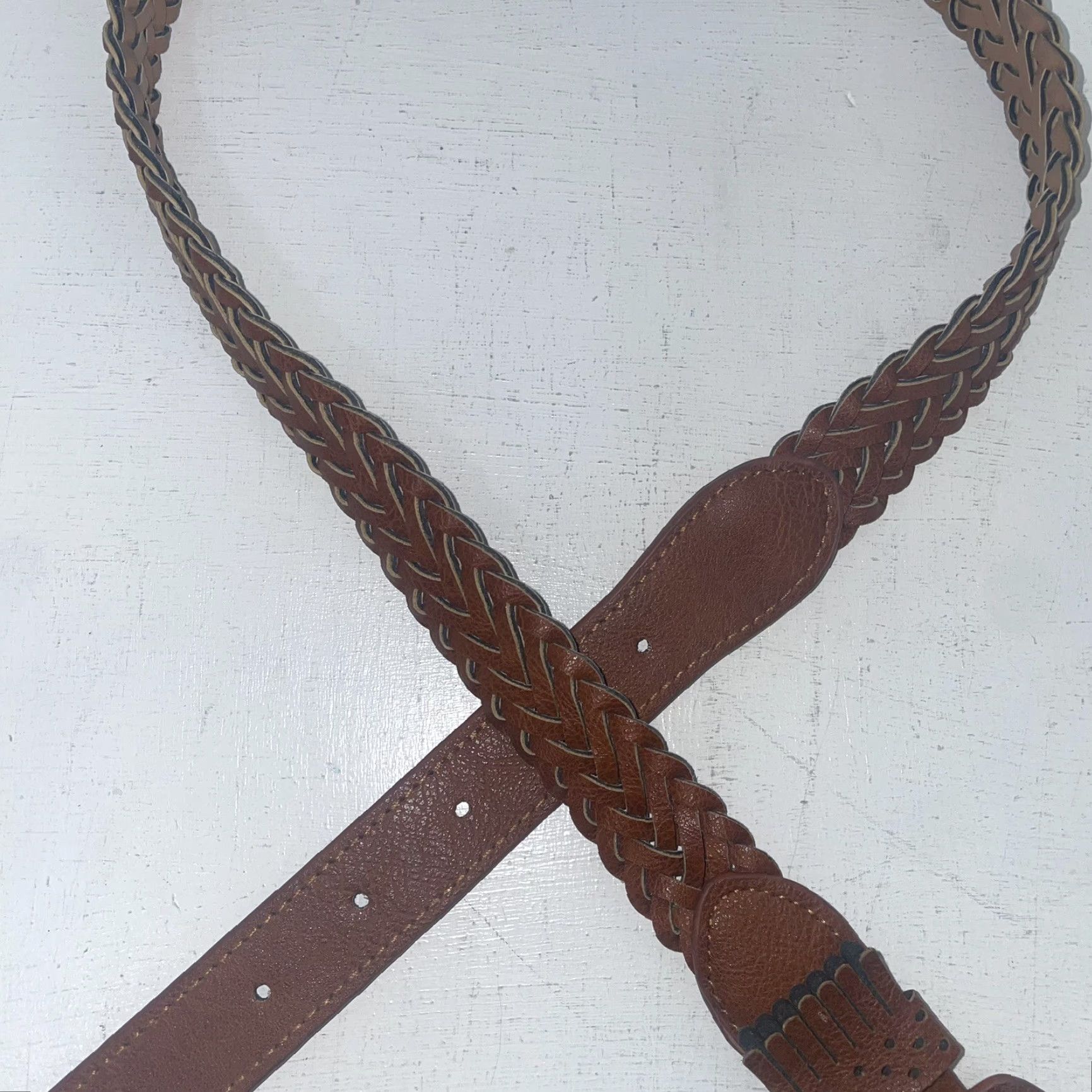 Vintage Women’s Belt Braided Brown Leather 36.5 Inches Womens Belt Brown Leather Braided 36.5 Inches Size ONE SIZE - 2 Thumbnail