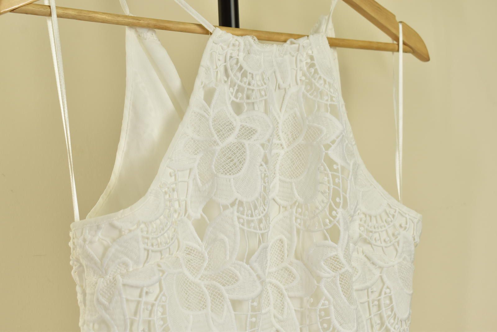 Designer Gina Tricot Dress UK8 Lace Sleeveless Embroidered Floral Size S / US 4 / IT 40 - 3 Thumbnail