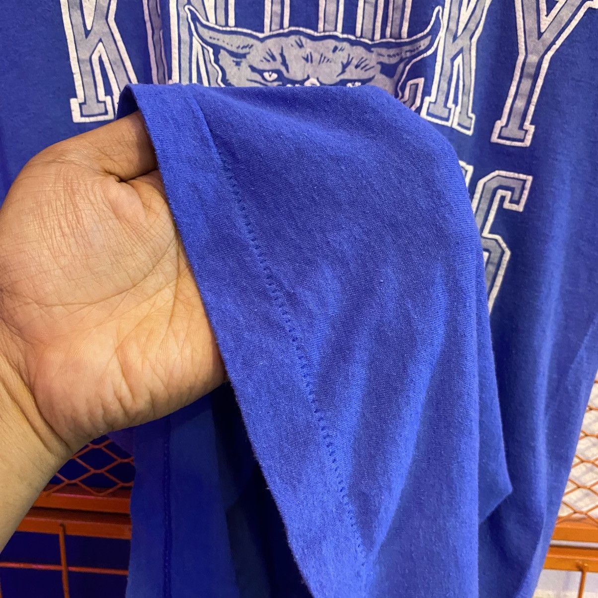 Vintage Vintage Kentucky Wildcats 80s Tshirt❗️ Size US S / EU 44-46 / 1 - 6 Thumbnail