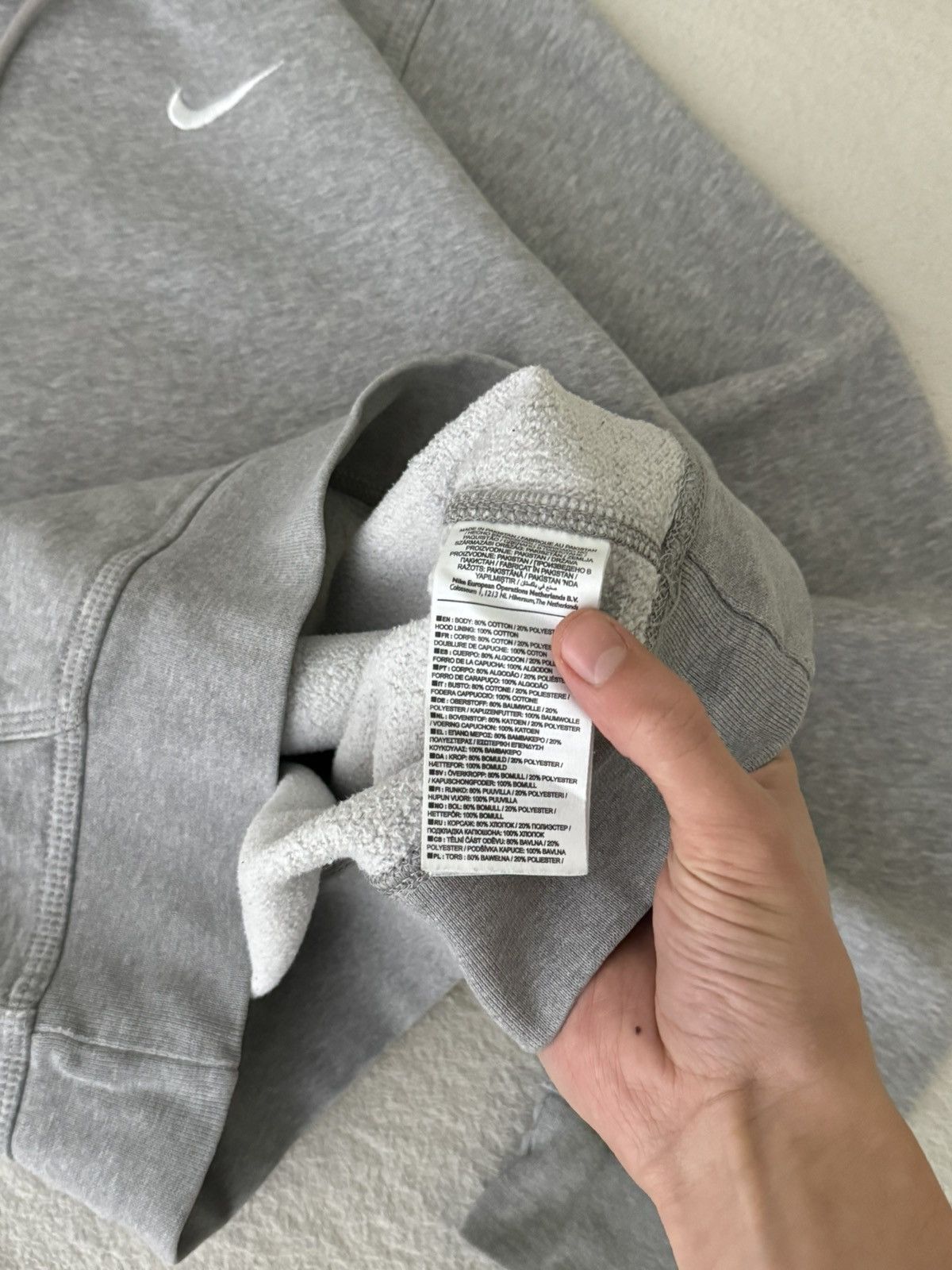 Nike × Vintage Vintage Nike Y2K swoosh oversized grey zip hoodie Size US S / EU 44-46 / 1 - 9 Thumbnail