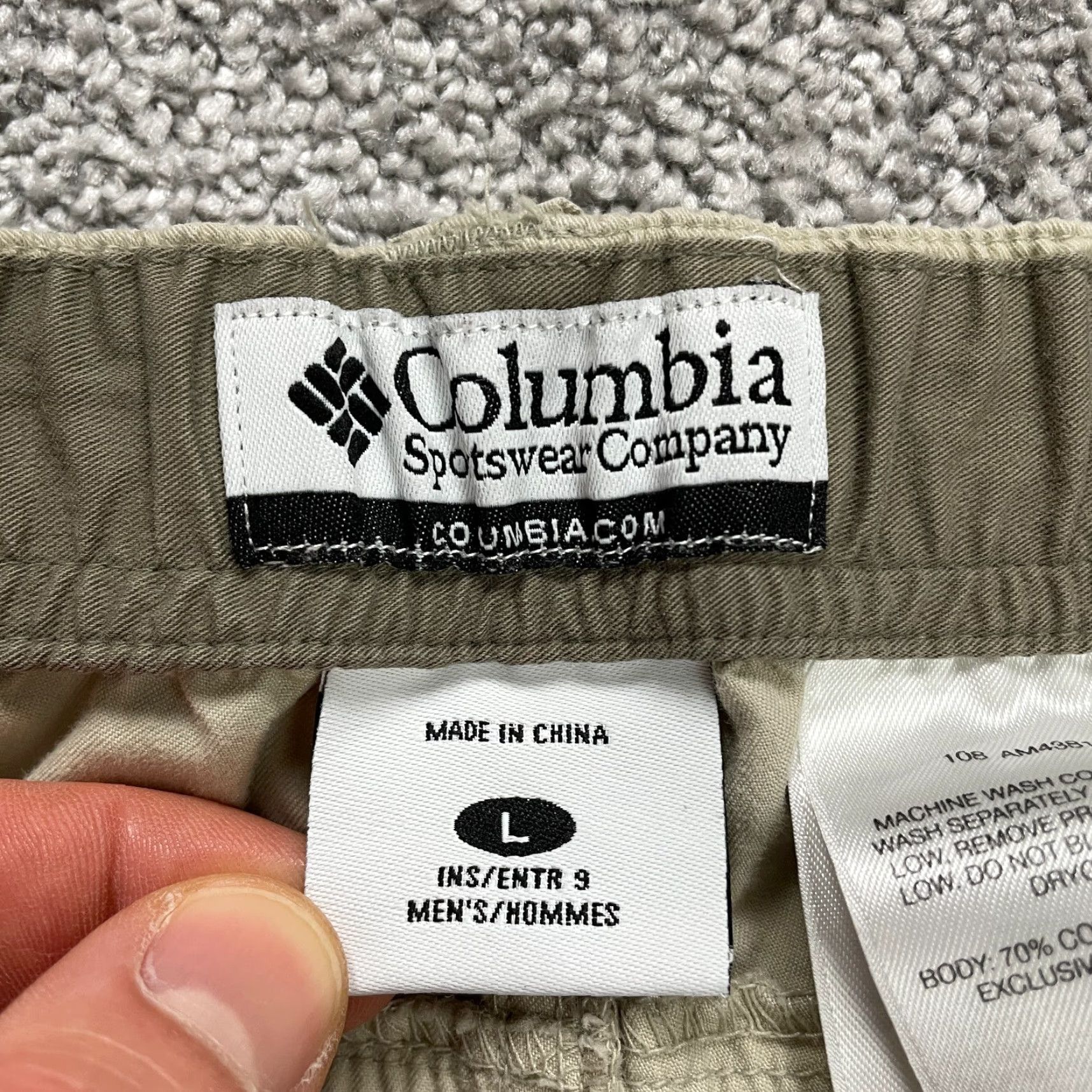 Vintage Columbia Shorts Mens Large Beige Athletic Outdoor Fishing Hiking Water Sports Elastic Waist Cotton Nylon Fish Size US 33 - 4 Thumbnail