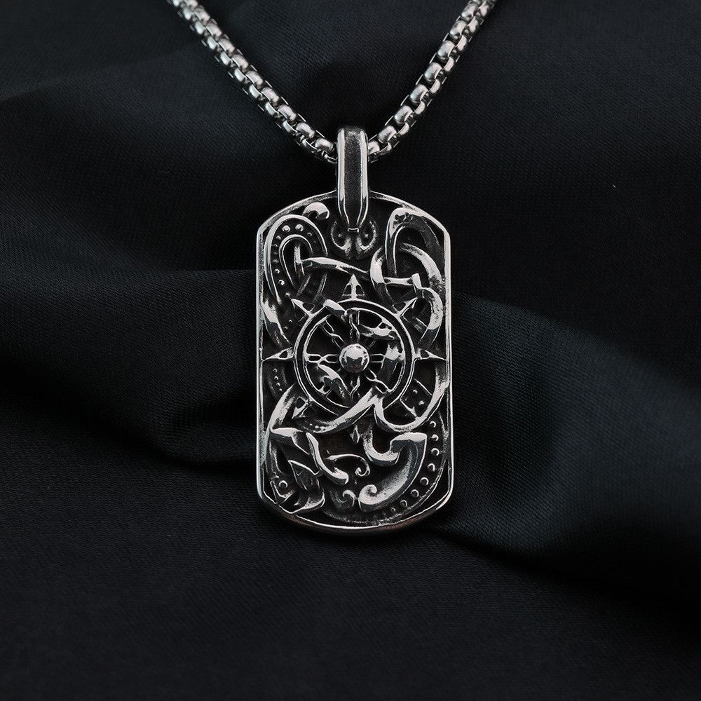 Jewelry Nordic Viking Pirate Compass Necklace Size ONE SIZE - 1 Thumbnail
