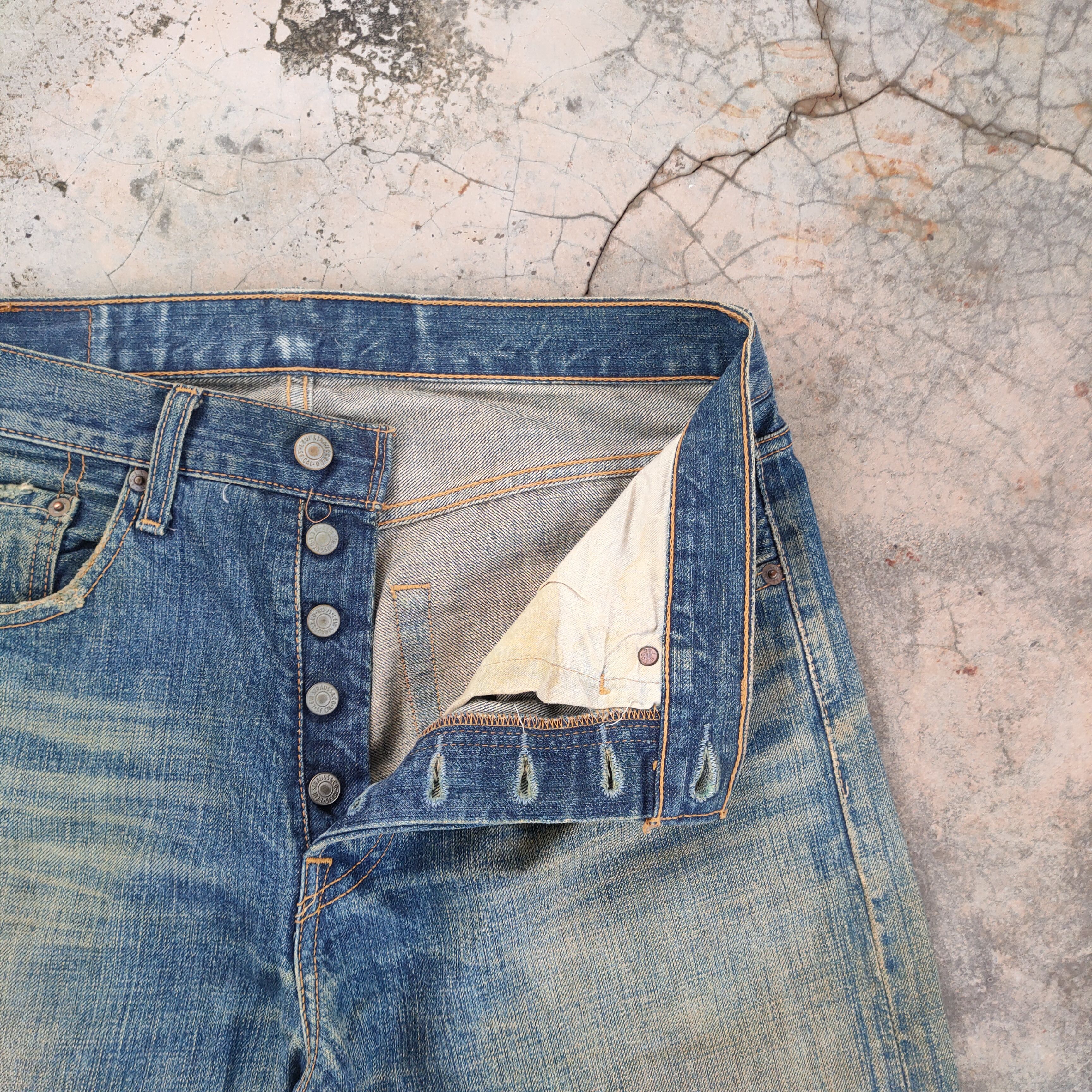 Levi's Vintage Clothing VINTAGE LEVI'S 501 FADED RUSTY DISTRESSED JEAN DENIM PANTS Size US 32 / EU 48 - 7 Thumbnail