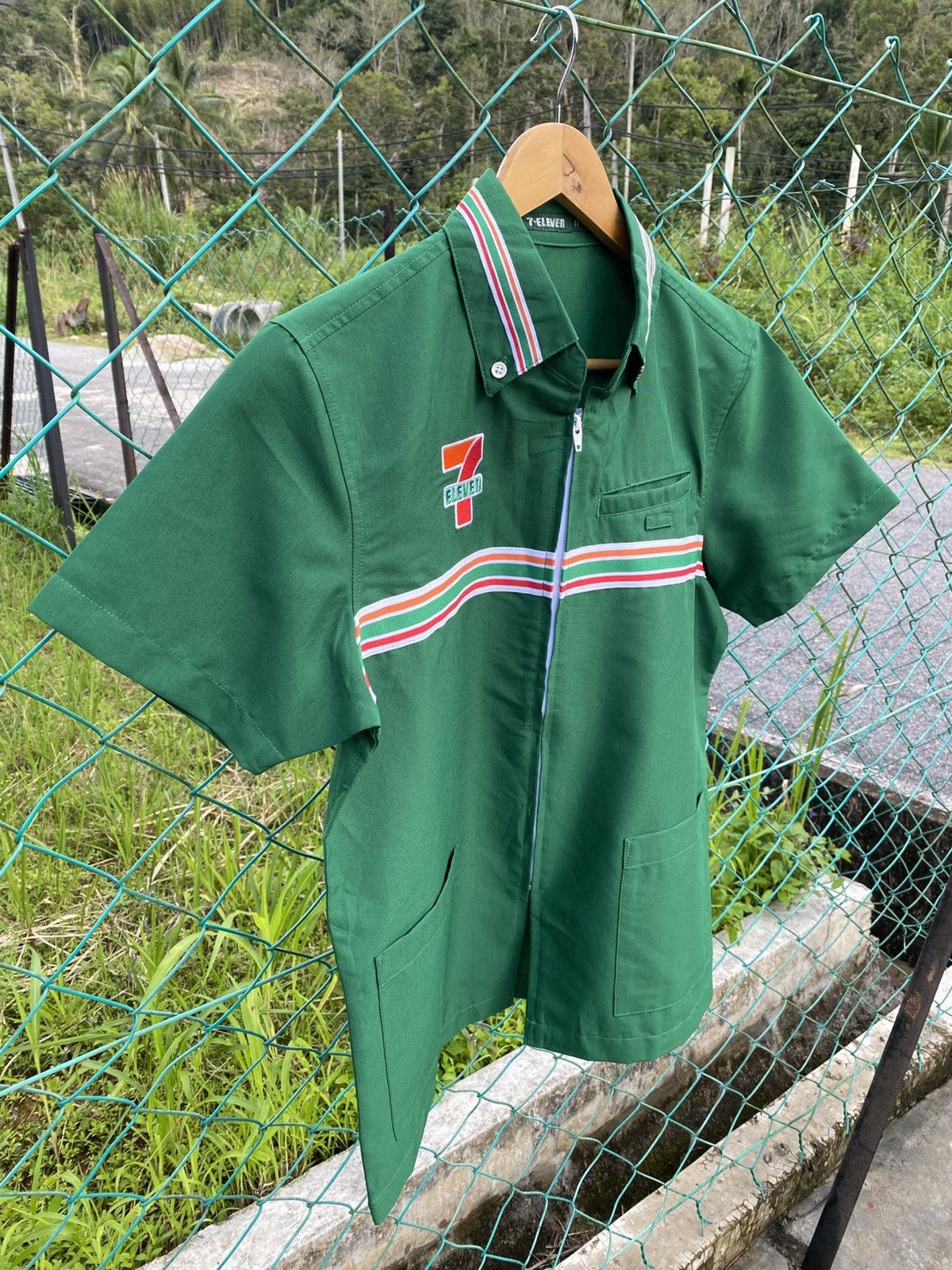 Japanese Brand Vintage 7-eleven woven spellout workshirt uniform Size US M / EU 48-50 / 2 - 6 Thumbnail