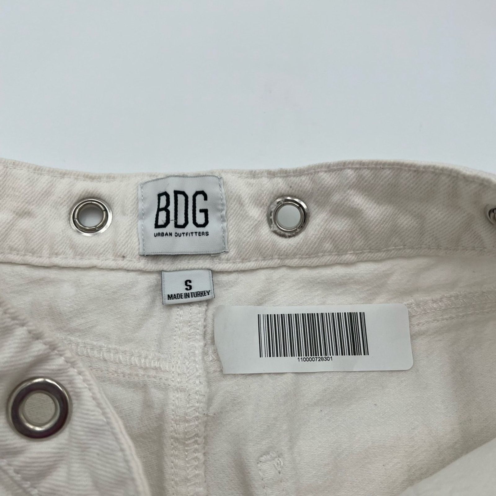 Urban Outfitters Urban Outfitter BDG White Denim Skirt Size S Size 28" / US 6 / IT 42 - 8 Thumbnail