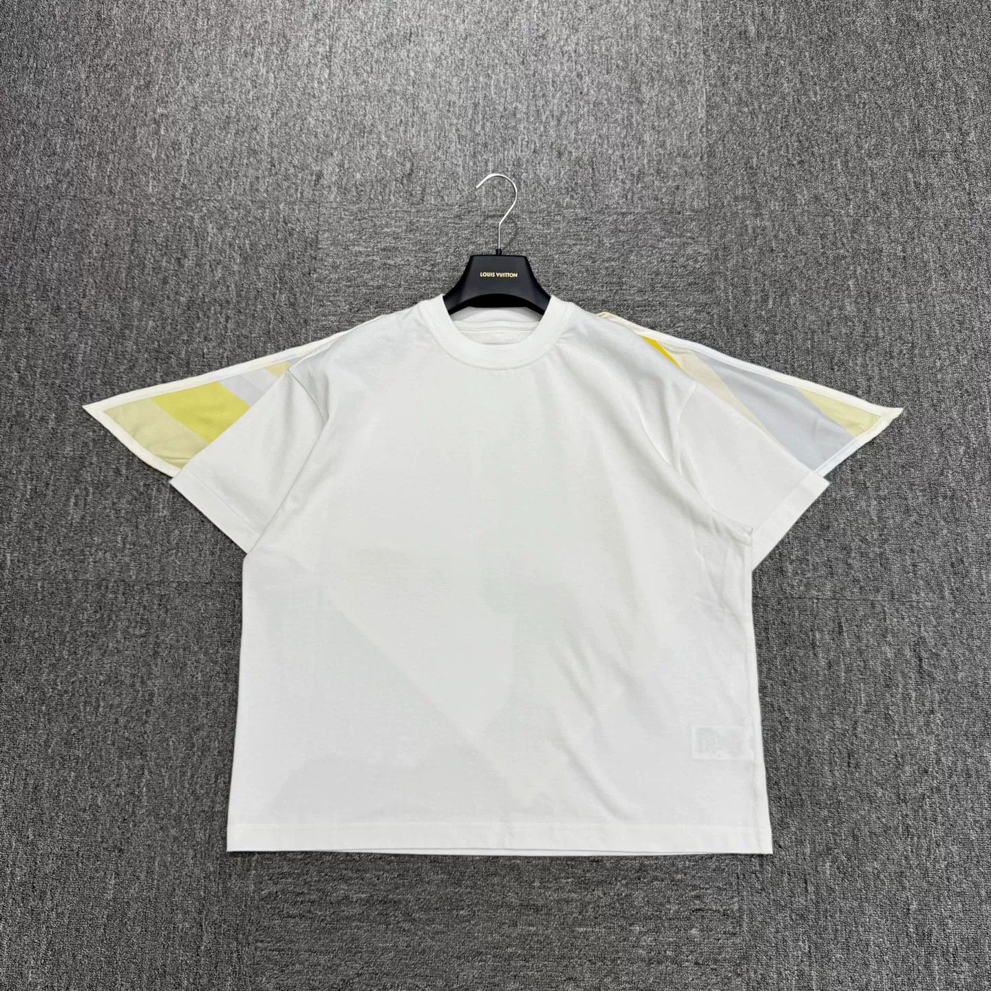Bottega Veneta Bottega Veneta Silk Scarf Short-Sleeve Top Size US M / EU 48-50 / 2 - 1 Thumbnail
