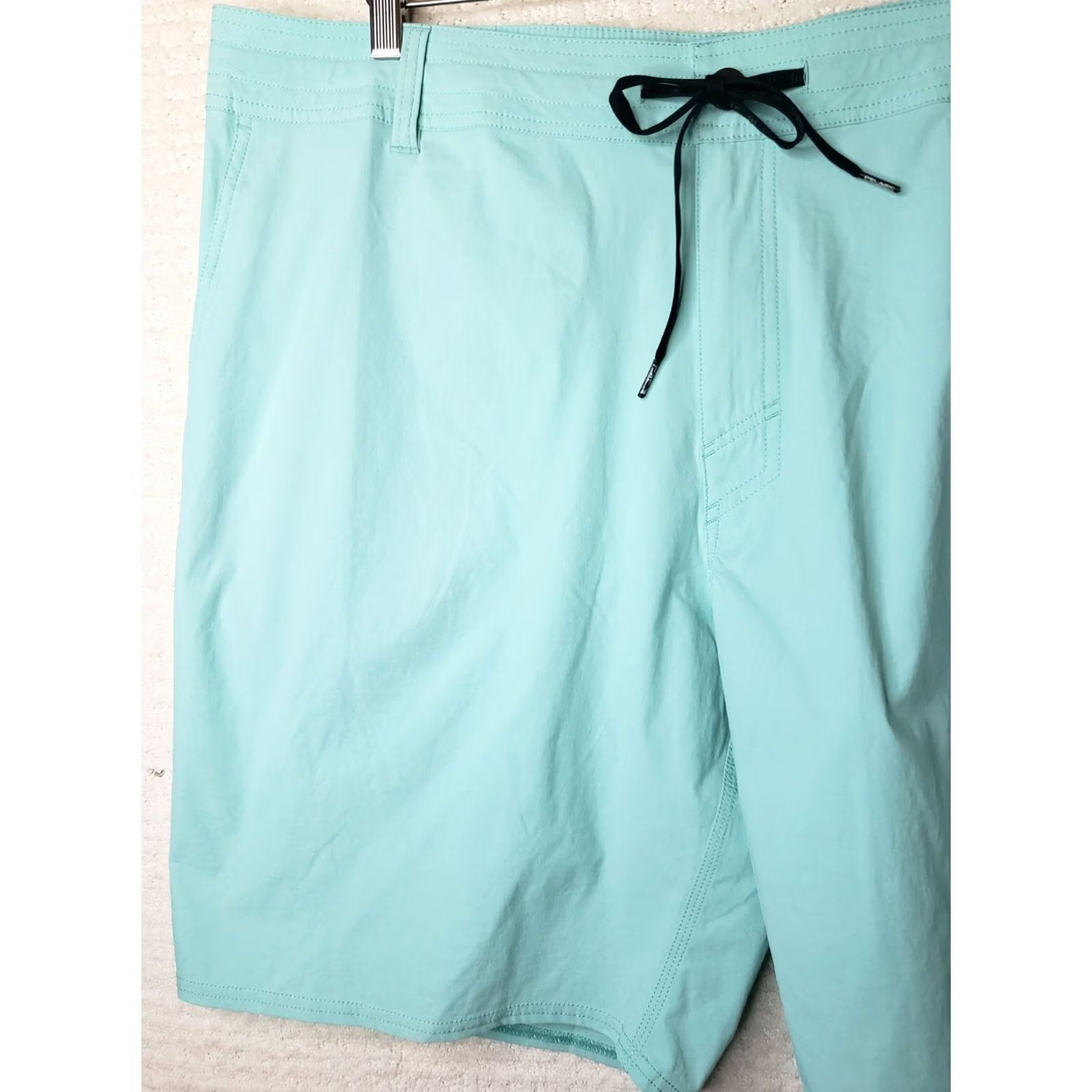 Vintage PELAGIC Traverse Fishing Short Mens Aqua Nylon 44 Lightweight Stretch 4-Way Pockets Cargo" Size US 44 / EU 60 - 2 Thumbnail