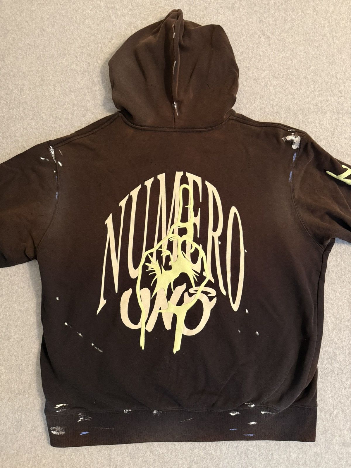 J. Cole J Cole x Dreamville Numero Uno GID Hoodie Size US XXL / EU 58 / 5 - 2 Thumbnail