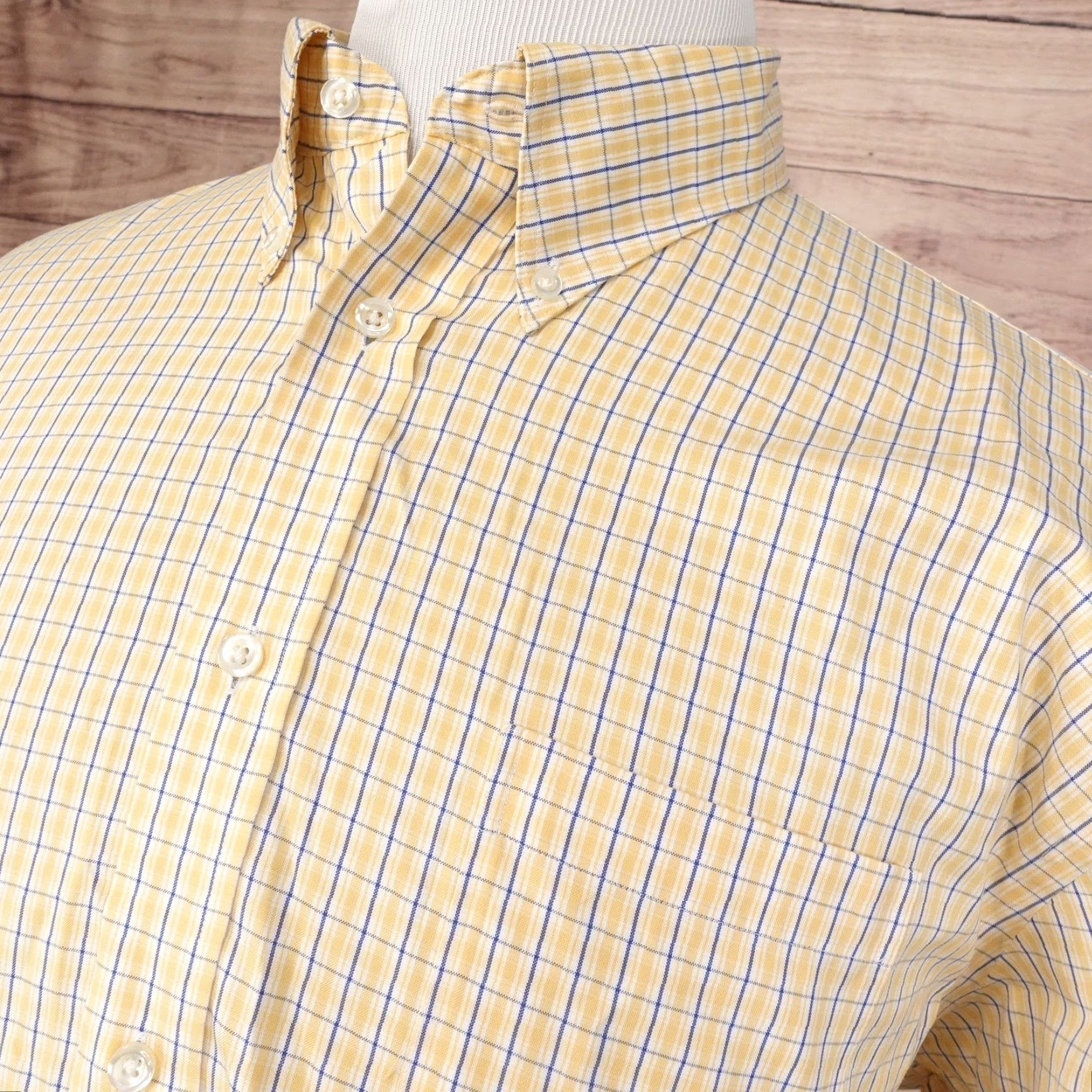 Lands' End VINTAGE Lands' End Men's Shirt 2XL Short Sleeve Yellow Blue Plaid Non-Iron Cotton Casual Size US XXL / EU 58 / 5 - 2 Thumbnail