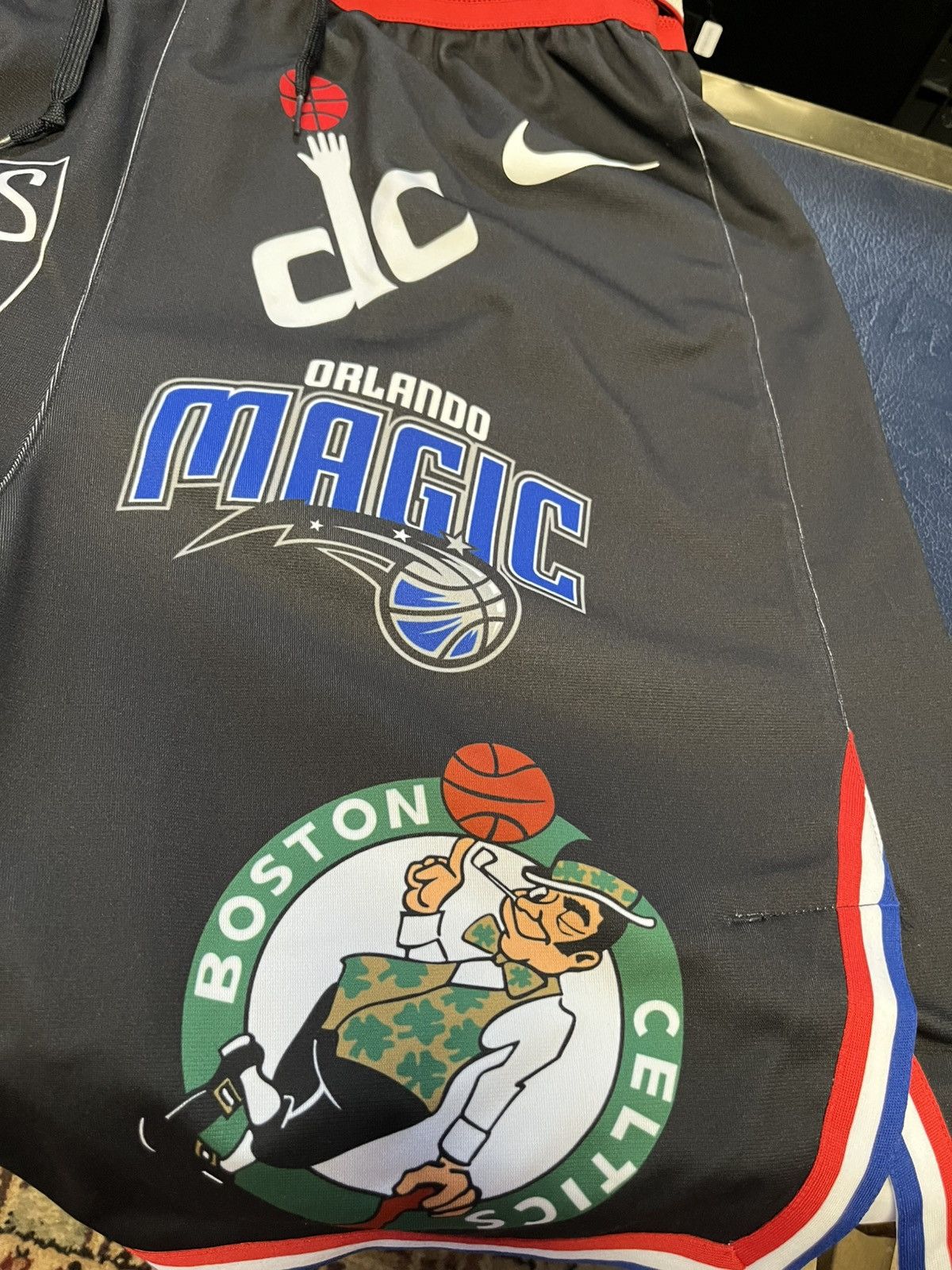 Supreme Supreme SS18 NBA Shorts Medium Size US 34 / EU 50 - 3 Thumbnail
