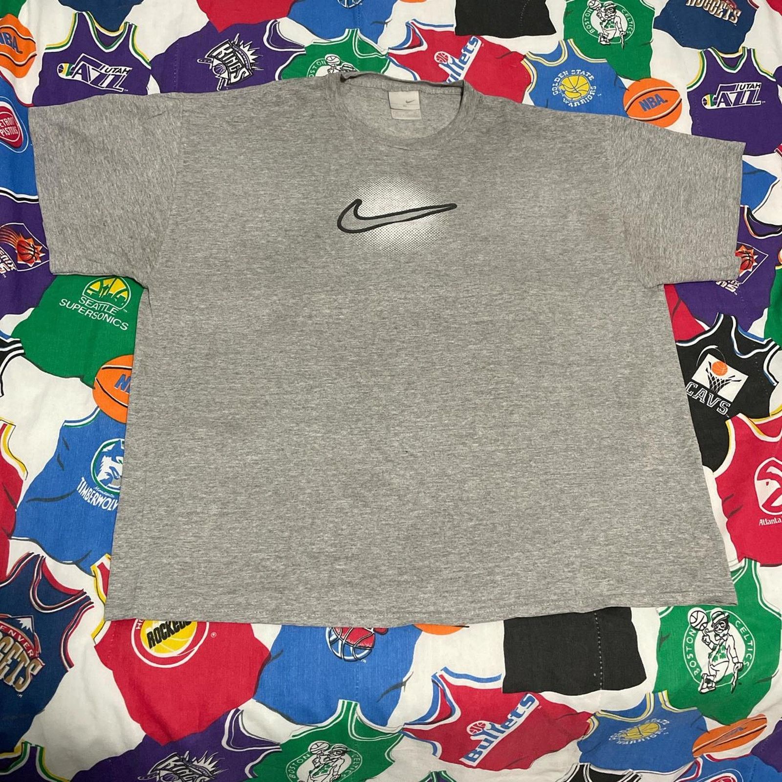 Nike × Vintage Vintage Y2K Nike Sportswear Sports Silver Tag Athletic Tee Size US XL / EU 56 / 4 - 1 Thumbnail