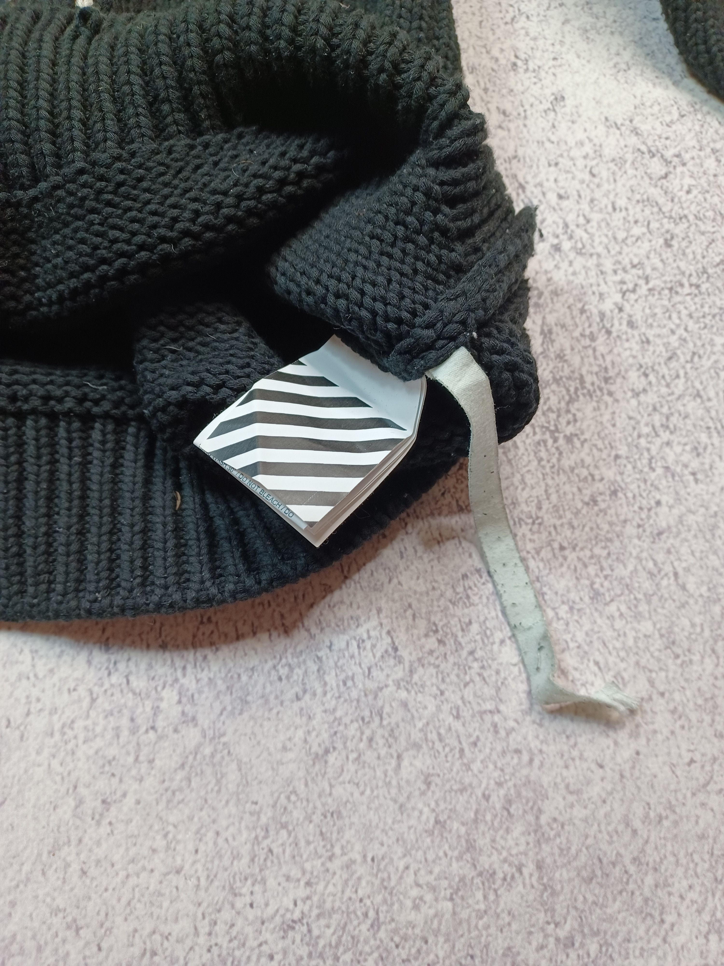 Off-White Off-White Black and Green Harry The Rabbit Sweater Size US S / EU 44-46 / 1 - 7 Thumbnail