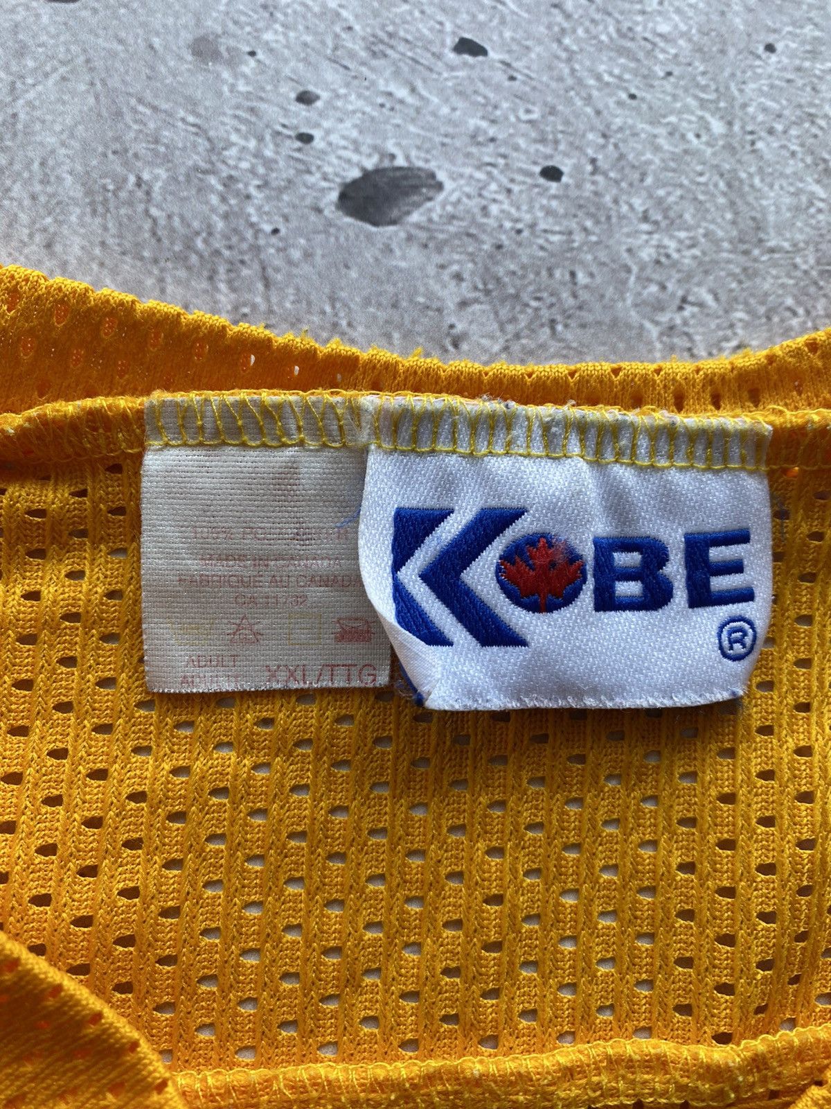 Vintage Rare VINTAGE 80s KOBE Canada HOCKEY JERSEY Size US XXL / EU 58 / 5 - 5 Thumbnail