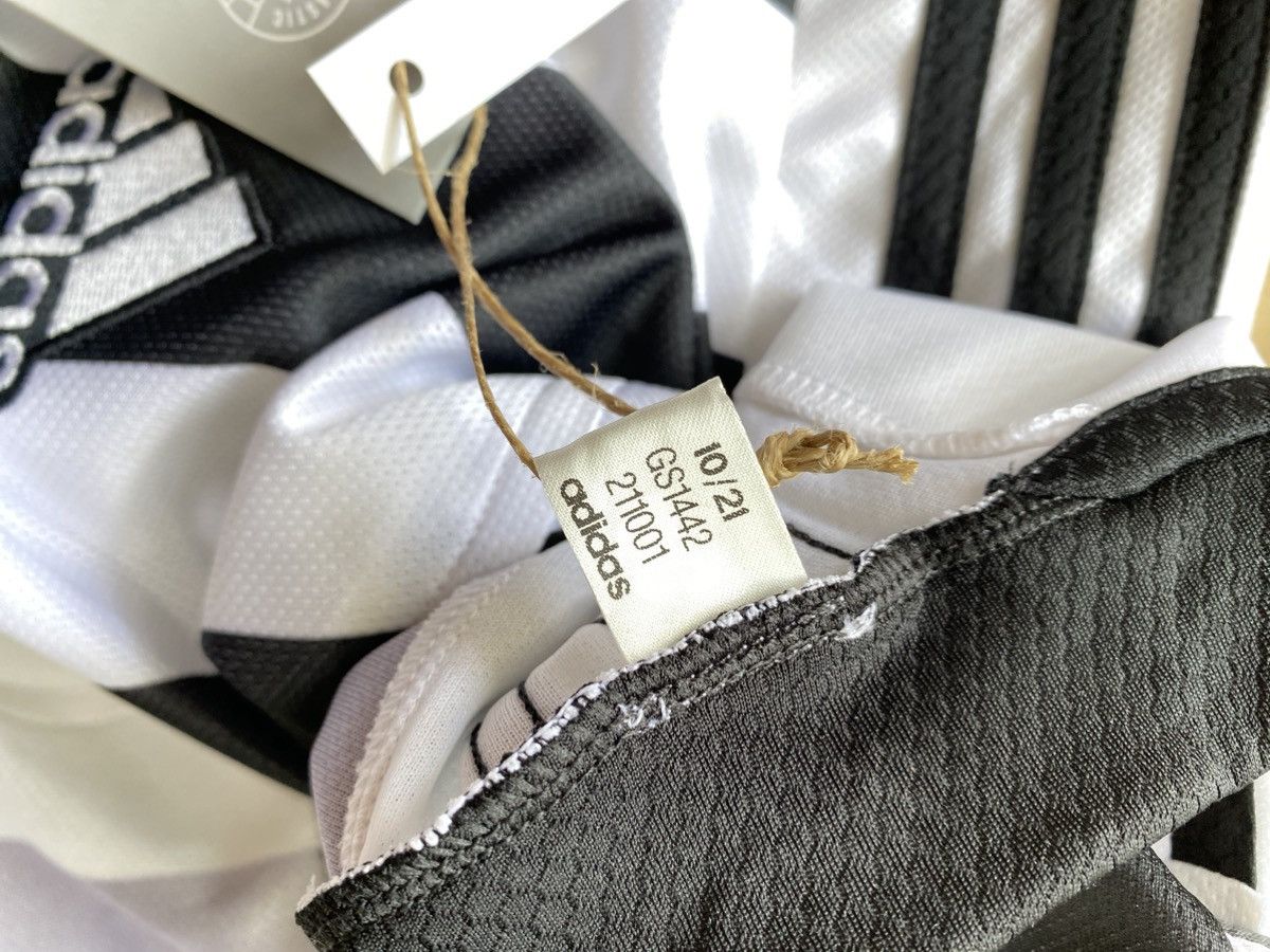 Adidas Juventus 21/22 Adidas Home soccer jersey new GS1442 Size US L / EU 52-54 / 3 - 8 Thumbnail