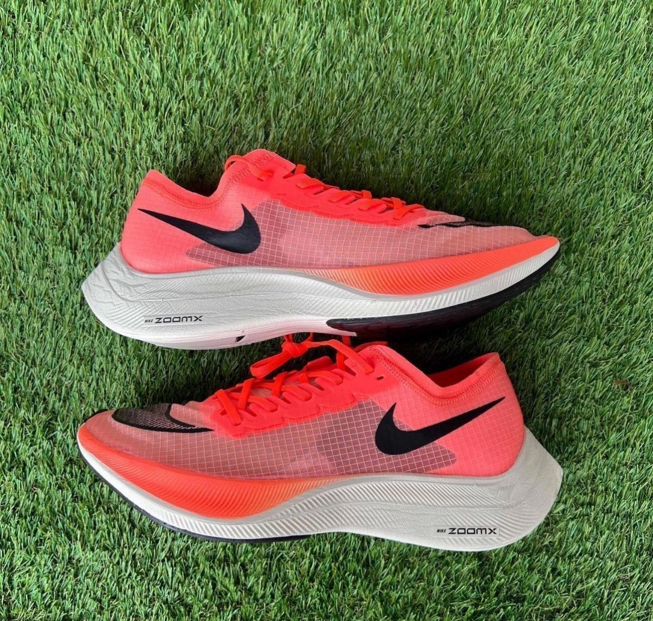 NIKE ZOOMX VAPORFLY NEXT% 2 \