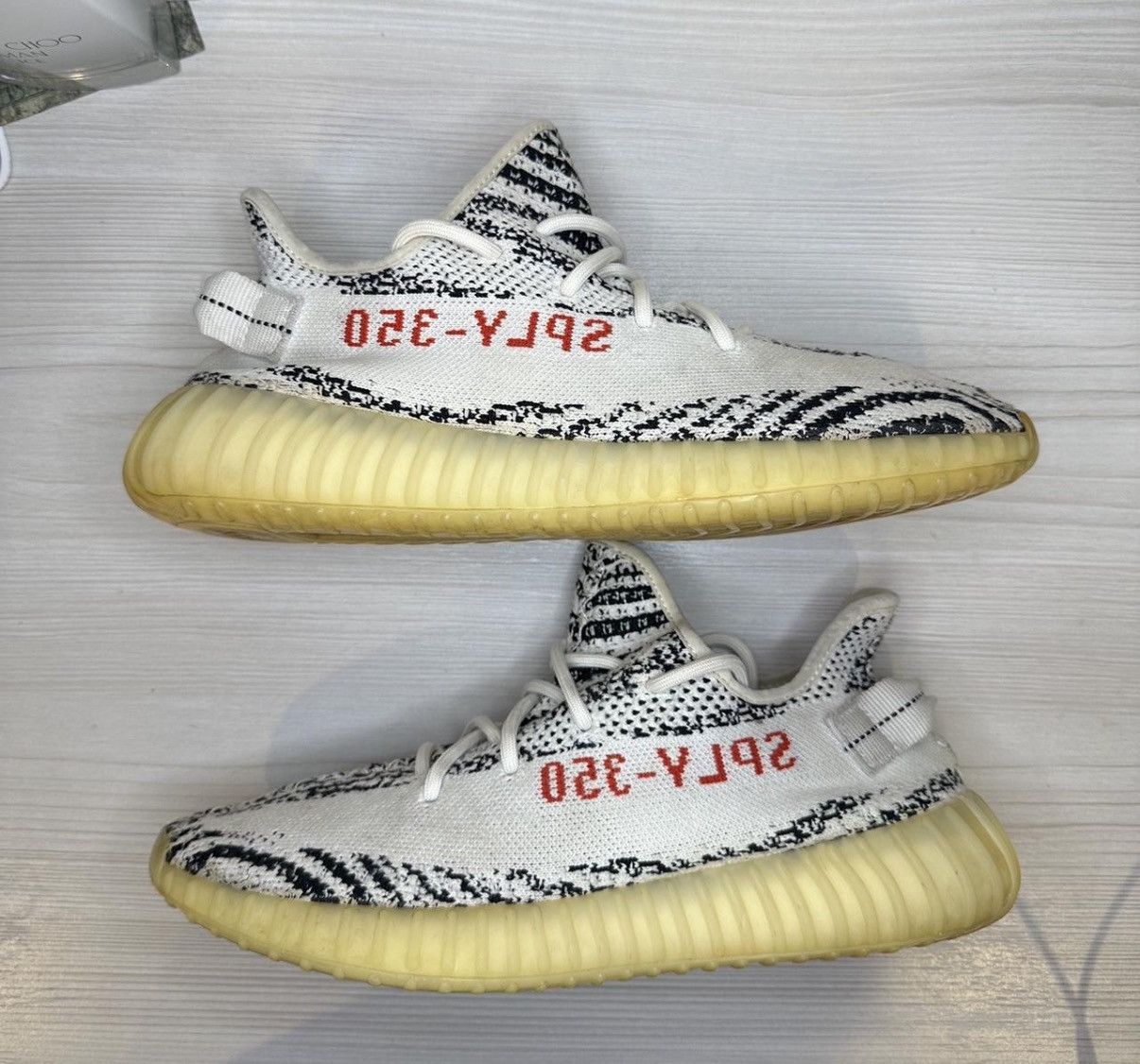 Yeezy adidas Yeezy Boost 350 V2 Size US 13 / EU 46 - 1 Thumbnail