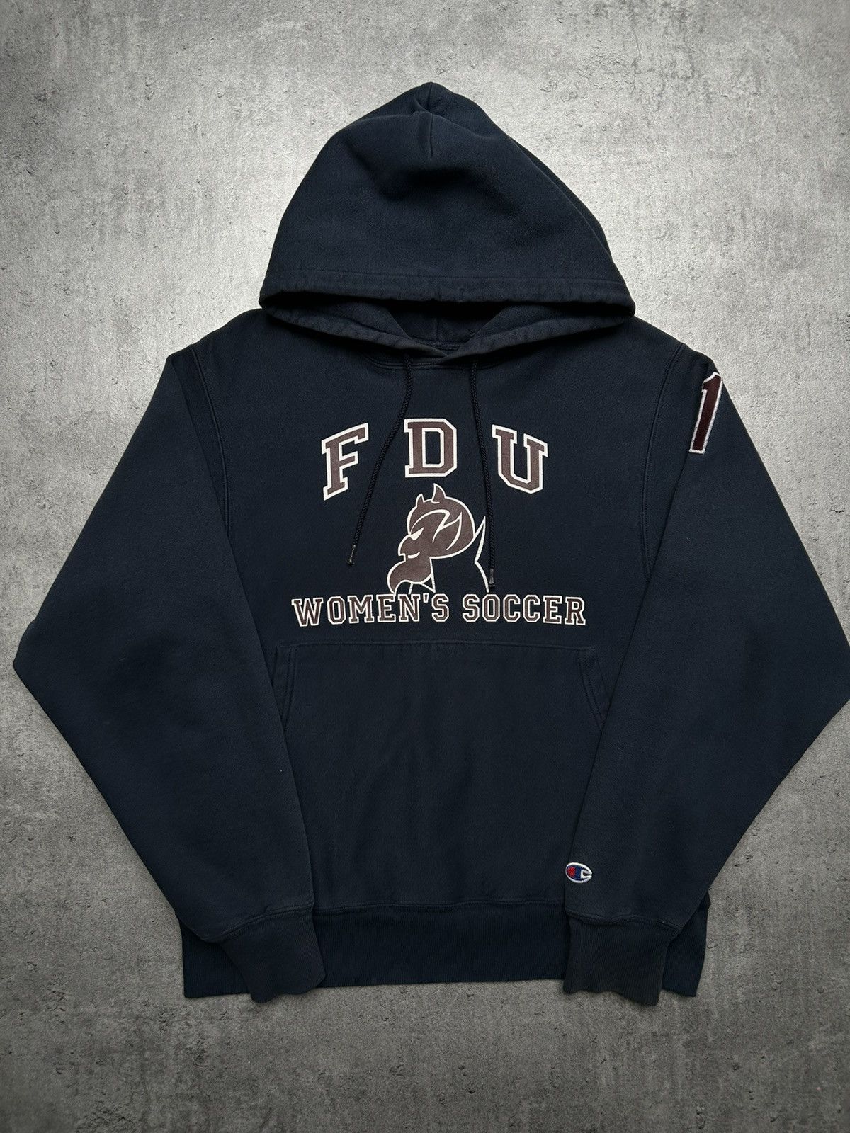 Champion × Vintage Champion University Reverse Weave Women’s Soccer FDU Hoodie Size US S / EU 44-46 / 1 - 1 Thumbnail
