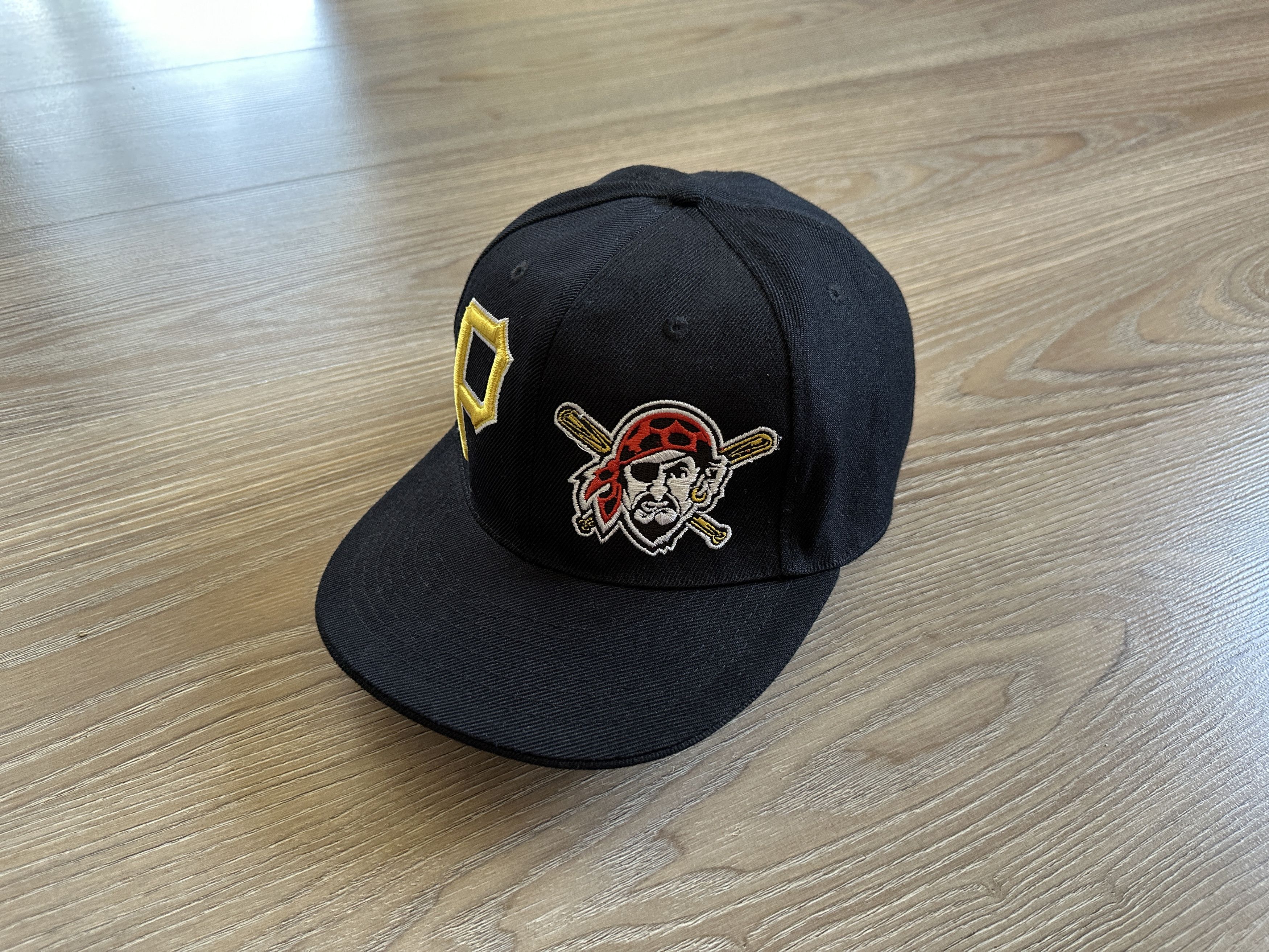 New Era × Vintage Rare New Era Pittsburgh Pirates Embroidered Logo Snapback Size ONE SIZE - 11 Thumbnail