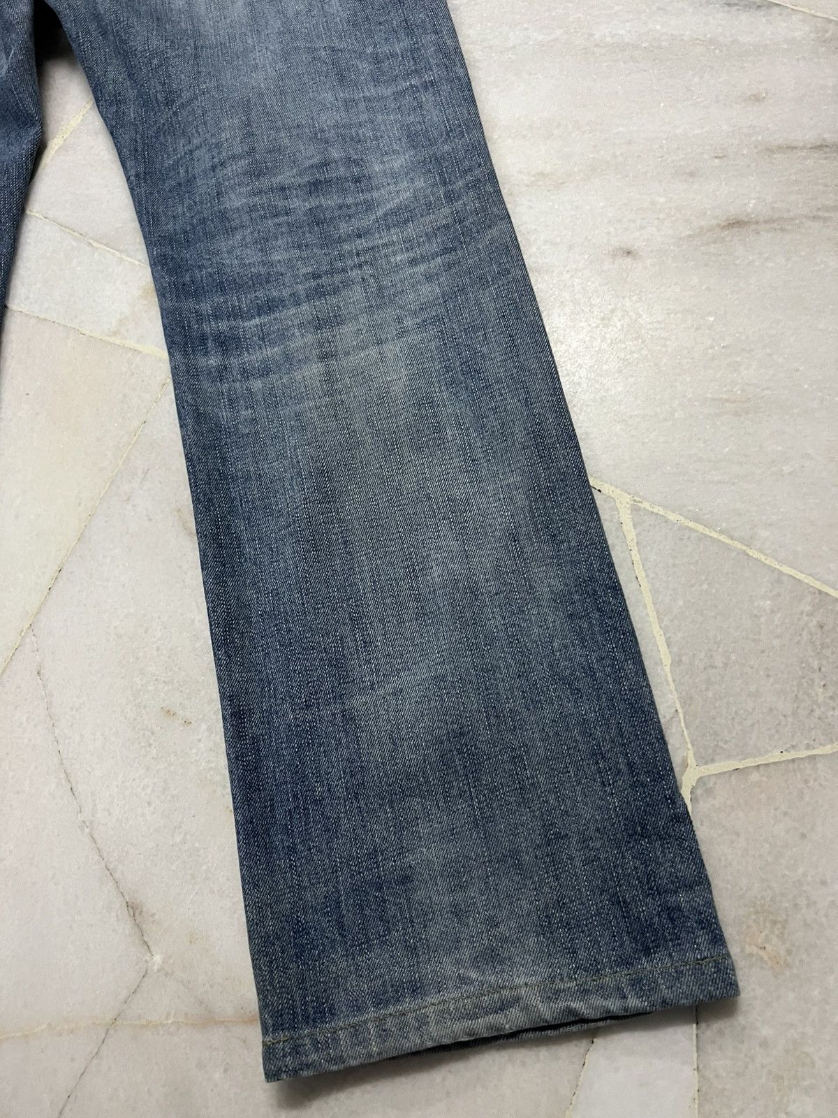 Japanese Brand × Uniqlo × Vintage Japanese Brand Uniqlo Vintage S002 Distressed Jean Size US 35 - 16 Thumbnail