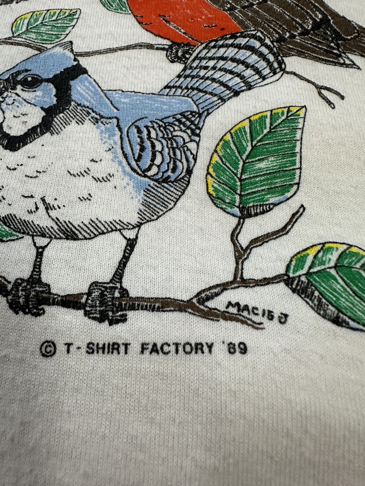 Vintage Vintage 80s Wisconsin Hummingbird Flowers T-Shirt Size US L / EU 52-54 / 3 - 5 Thumbnail