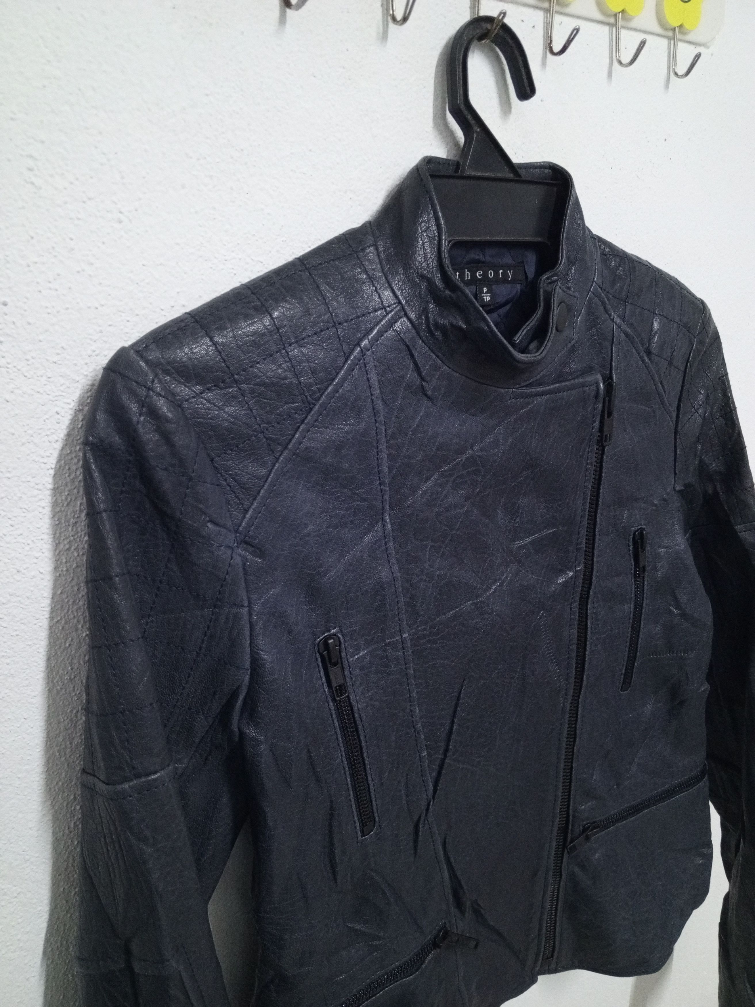Theory 2012 Theory jacket leather Rider sheep rare Size XS / US 0-2 / IT 36-38 - 5 Thumbnail