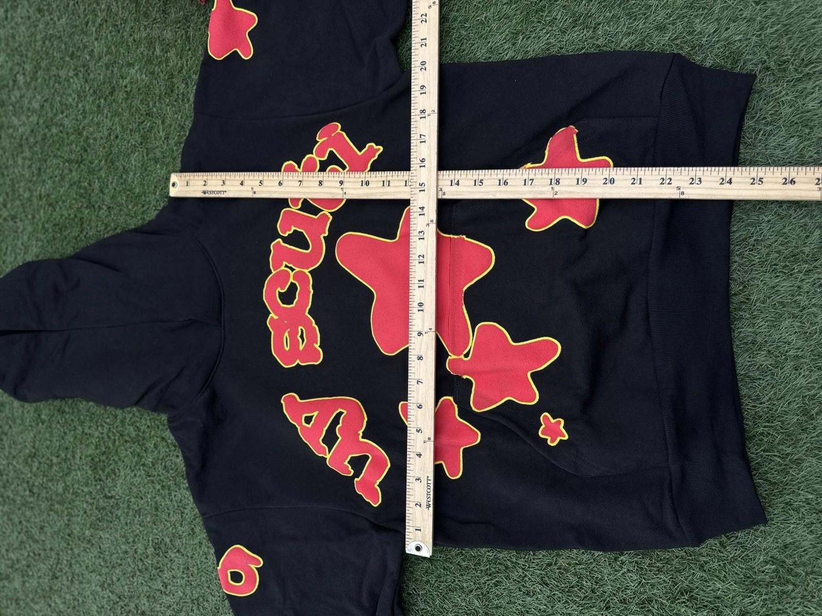 Sp5der Sp5der Worldwide Black Red Hoodie Size (Small) NEW Box + CD Size US S / EU 44-46 / 1 - 6 Thumbnail