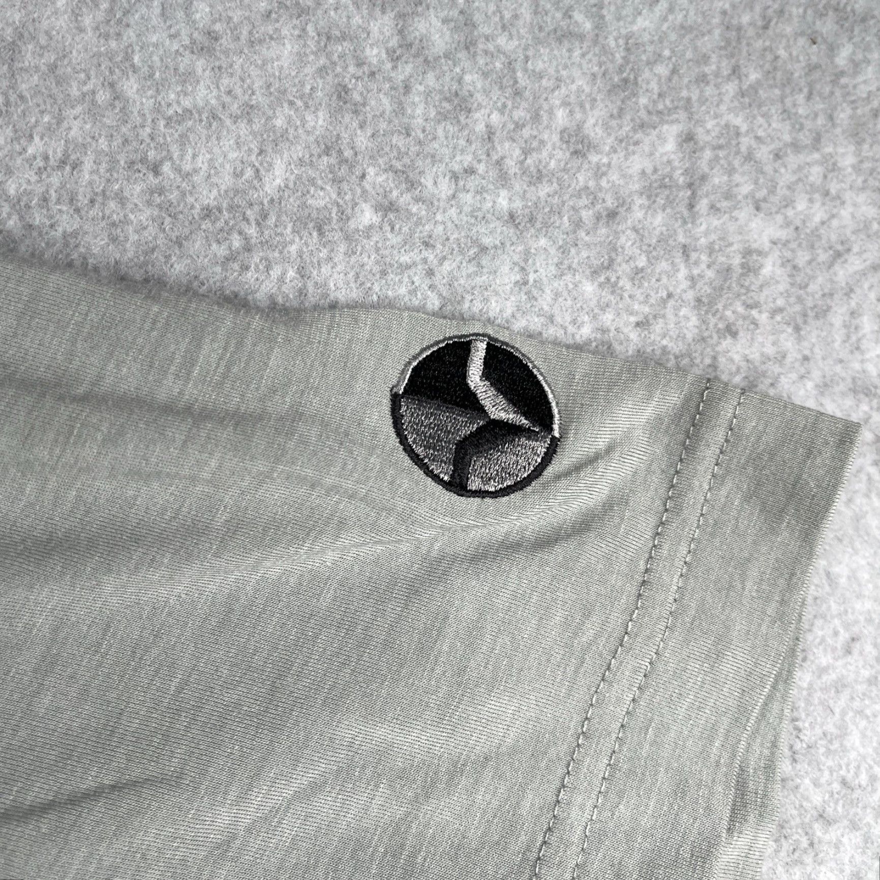 Footjoy FootJoy Polo Shirt Mens XL Golf Performance Button Pocket Stretch Grey Heather Solid Short Sleeve Size US XL / EU 56 / 4 - 3 Thumbnail