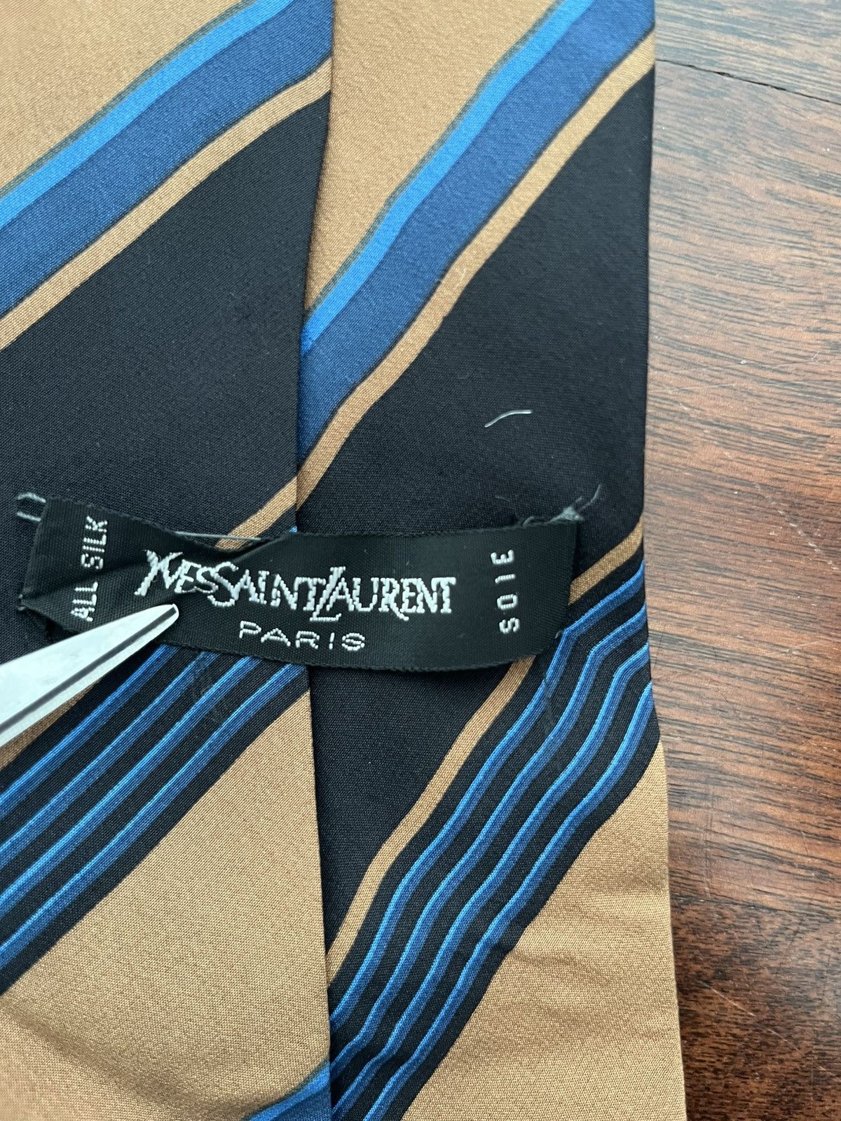 Yves Saint Laurent Vintage Yves Saint Laurent Blue And Tan Striped Silk Tie Size ONE SIZE - 2 Thumbnail
