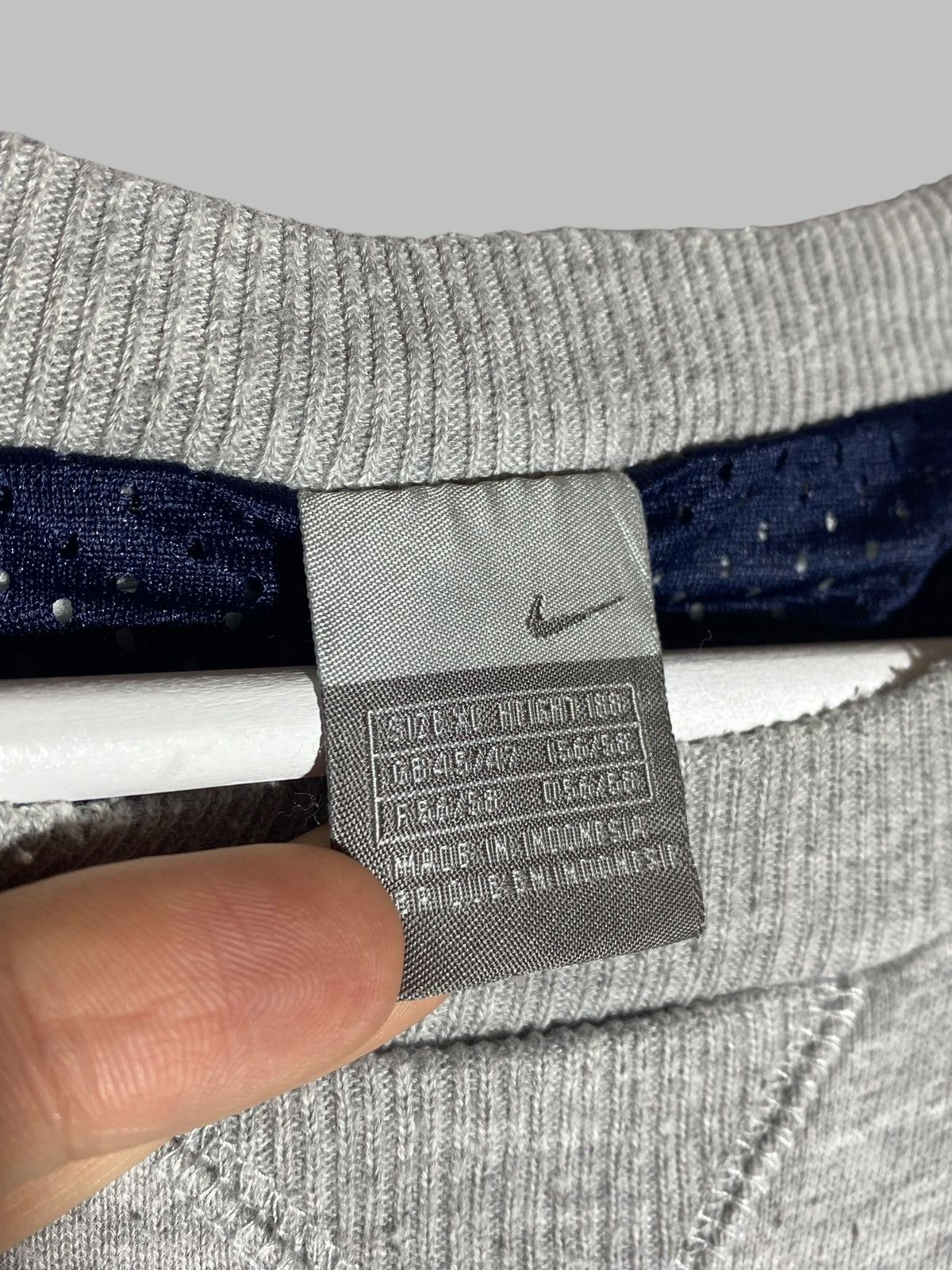 Nike 🔥 VINTAGE 00s NIKE Y2k STREETWEAR CREWNECK GREY SWEATSHIRT Size US XL / EU 56 / 4 - 10 Thumbnail