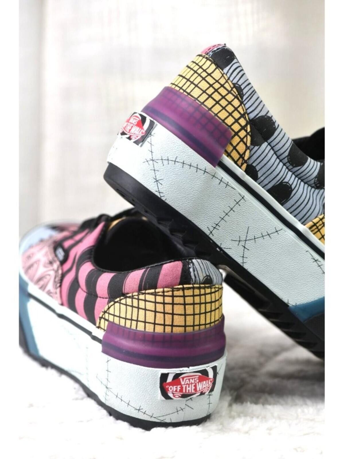 Vans Vans X Disney The Nightmare Before Xmas Era Stacked Size US 5 / IT 35 - 9 Thumbnail