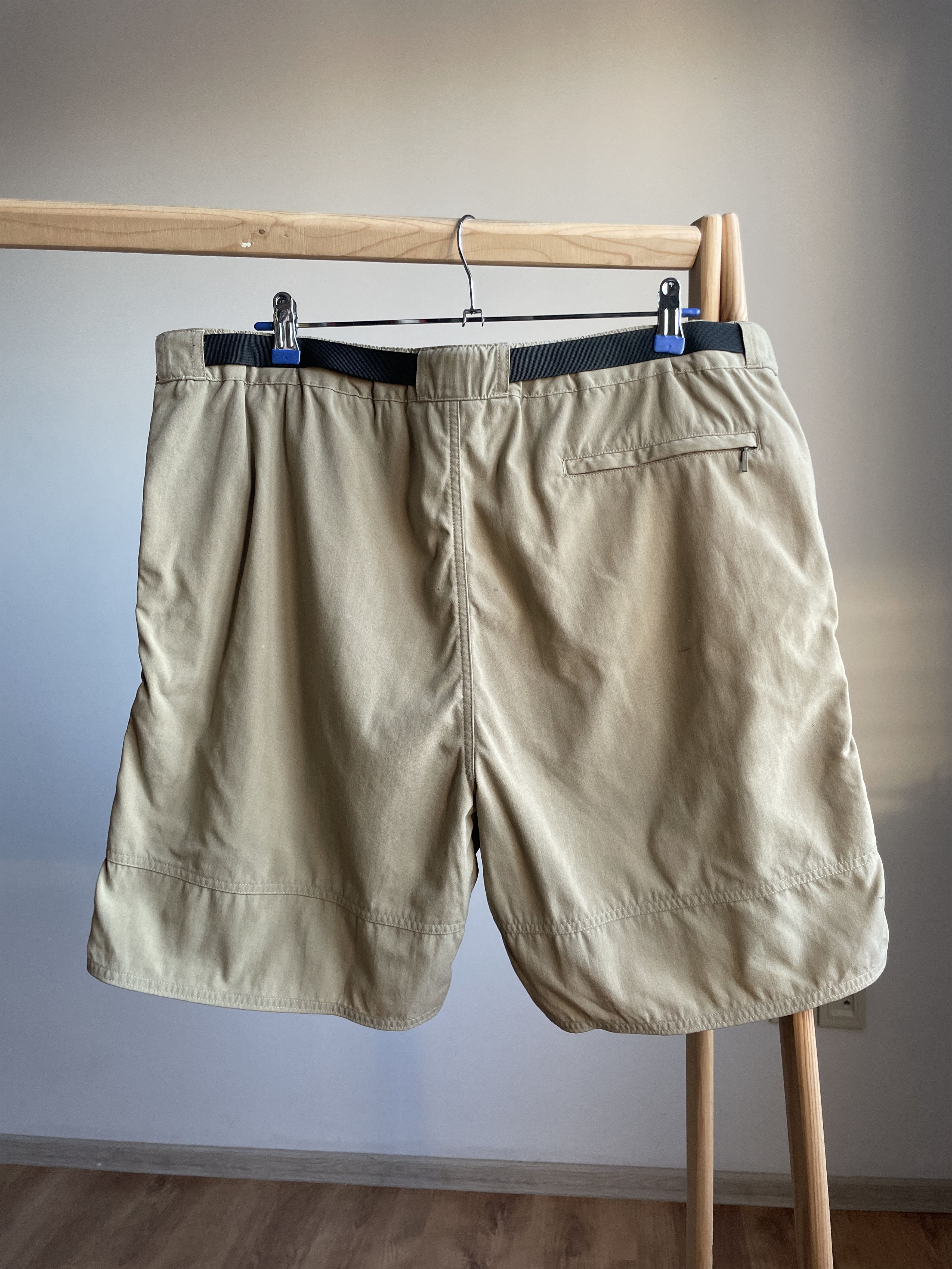 The North Face The North Face Vintage 90's Trekking Hiking Outdoor Shorts Size US 36 / EU 52 - 2 Thumbnail