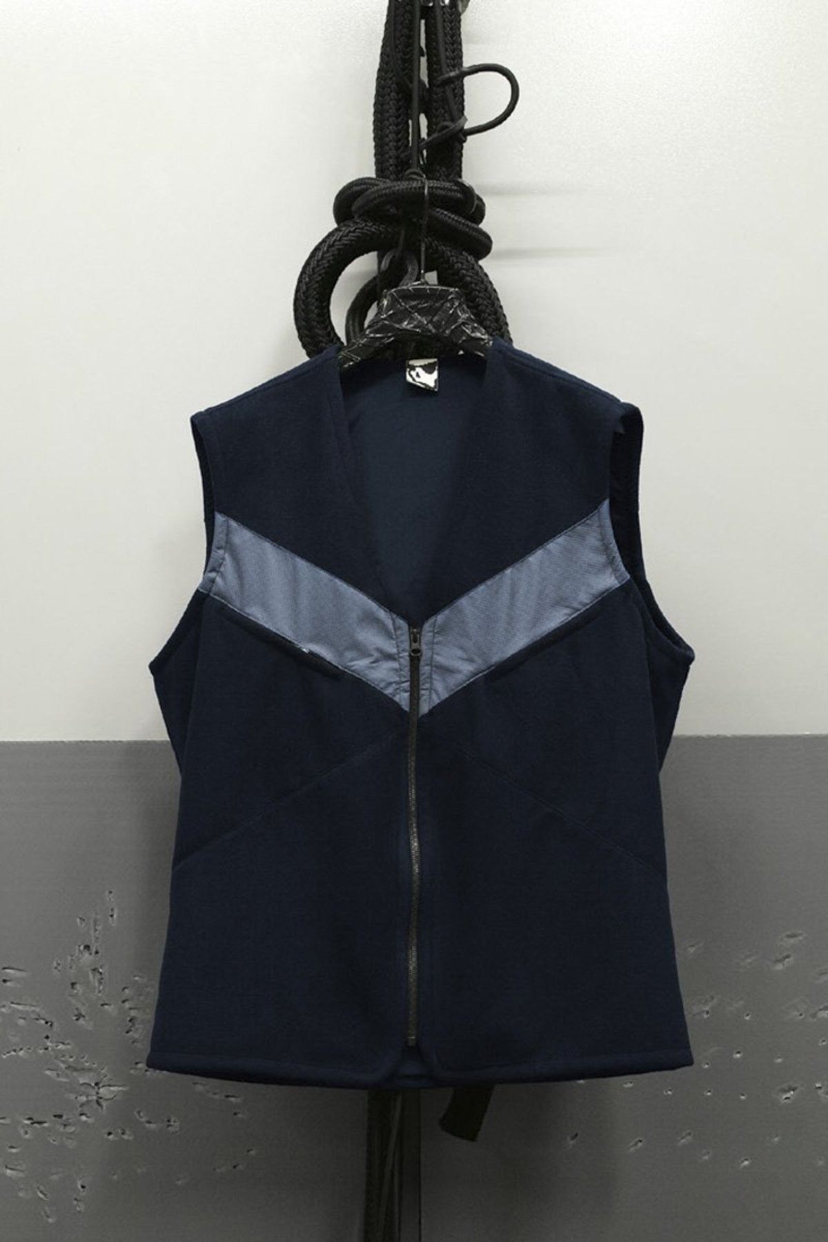 GR10K GR10k Backend Vest Size US XL / EU 56 / 4 - 1 Thumbnail