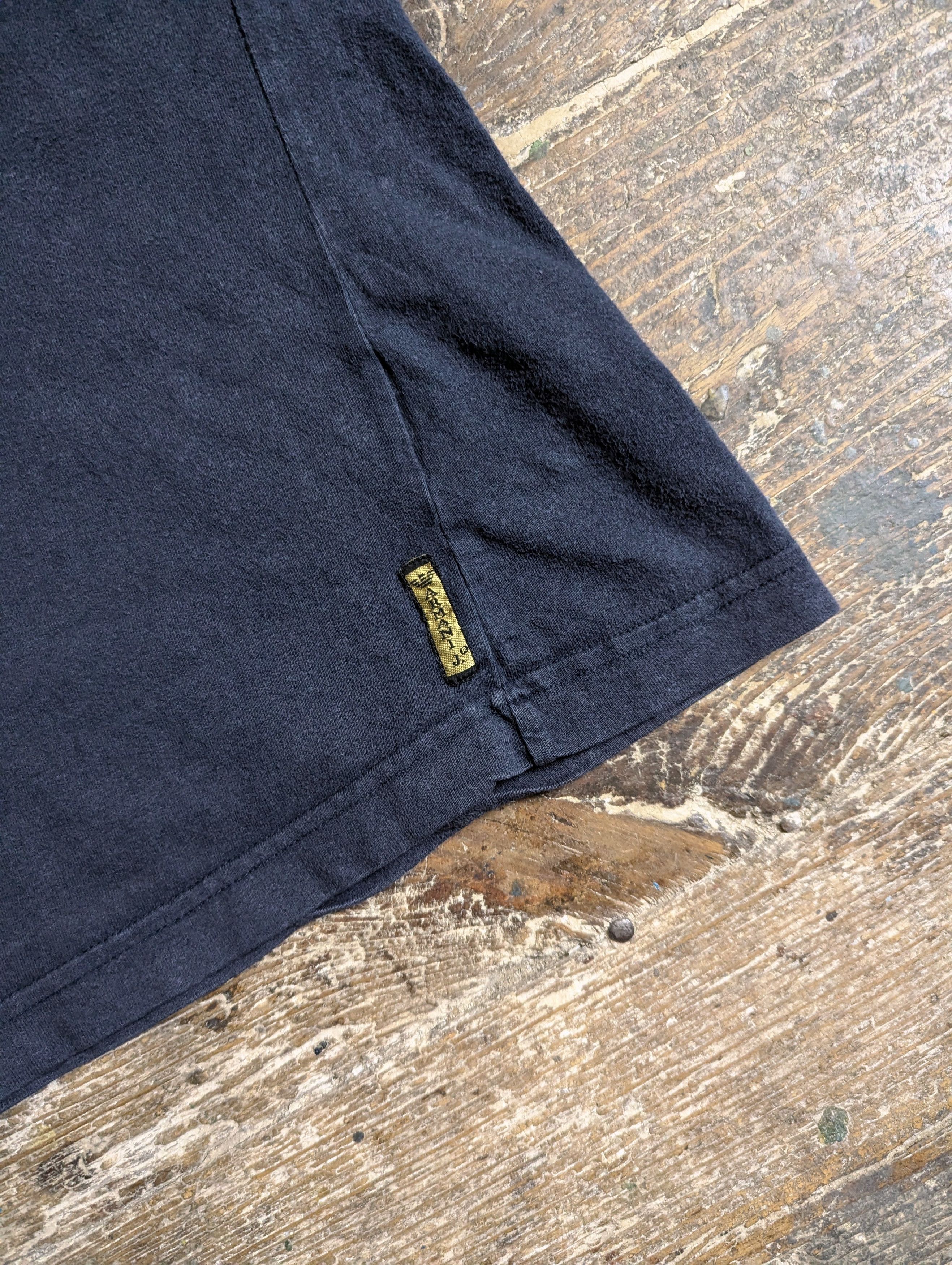 Armani 00s Armani Jeans "Solidarity Love Freedom..." T Shirt Top Size M / US 6-8 / IT 42-44 - 3 Thumbnail