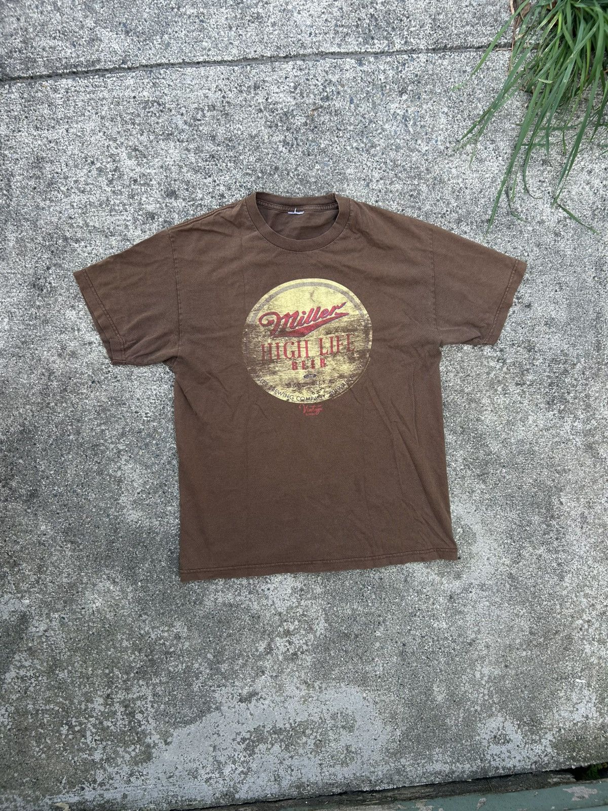 Vintage Vintage 2000s Miller High Life tee Size US L / EU 52-54 / 3 - 1 Thumbnail