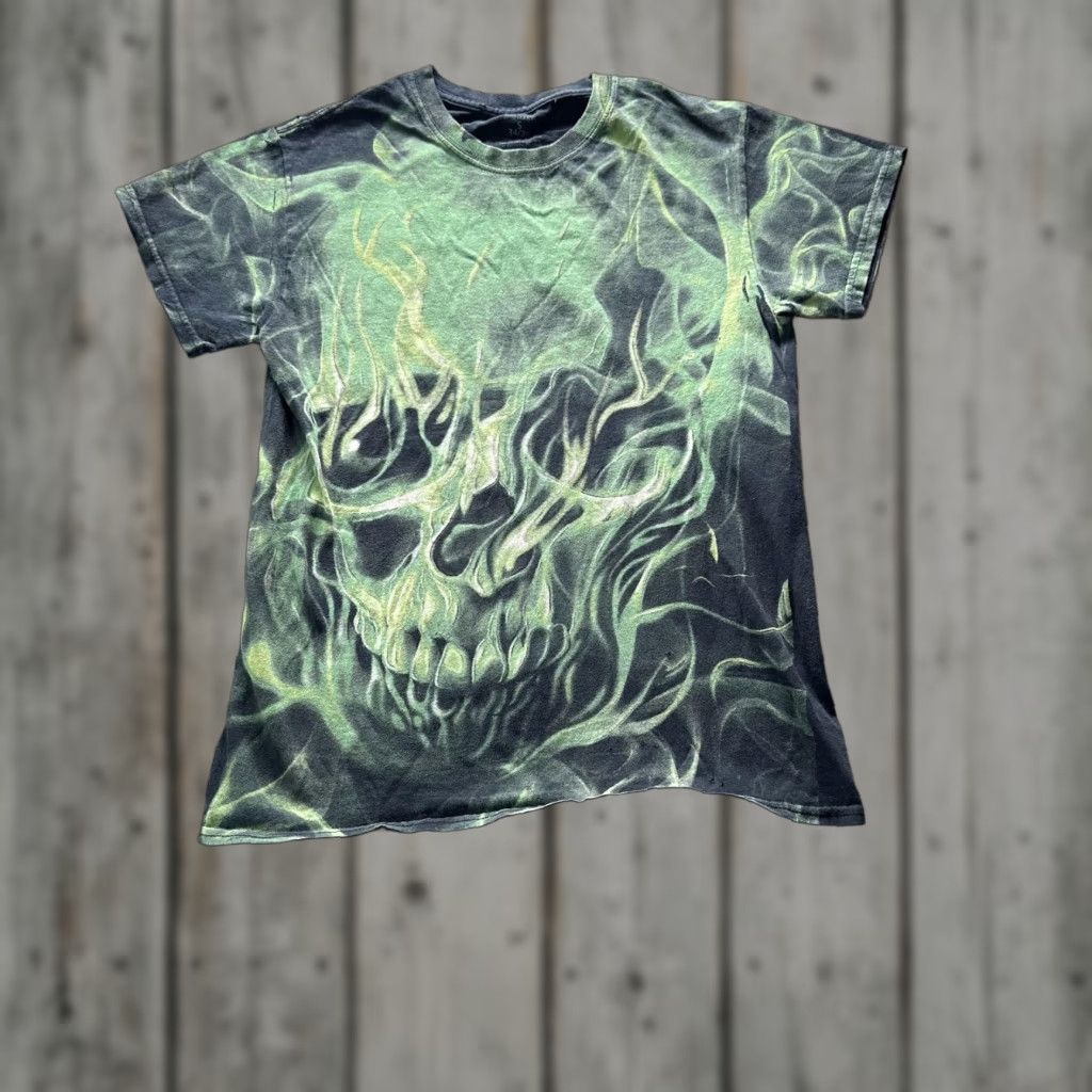 Vintage VINTAGE Green Flame Skull Shirt Mens Small Black Graphic Tee Horror Spooky Halloween Shirt Mens Small Black Graphic Tee Horror Spooky Halloween Size US S / EU 44-46 / 1 - 1 Thumbnail