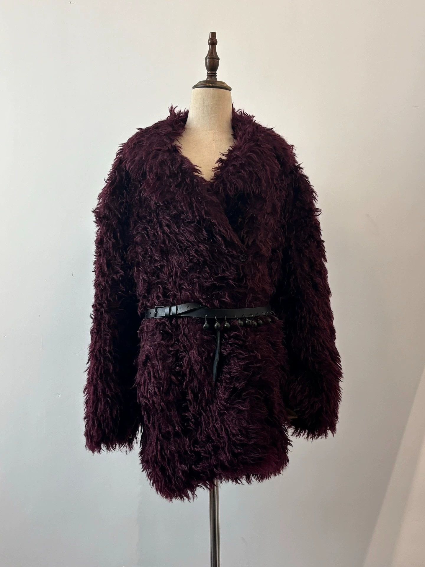 Maison Margiela MM 2016 A/W Dark Purple Faux Fur Oversized Unisex Coat Size S / US 4 / IT 40 - 1 Thumbnail