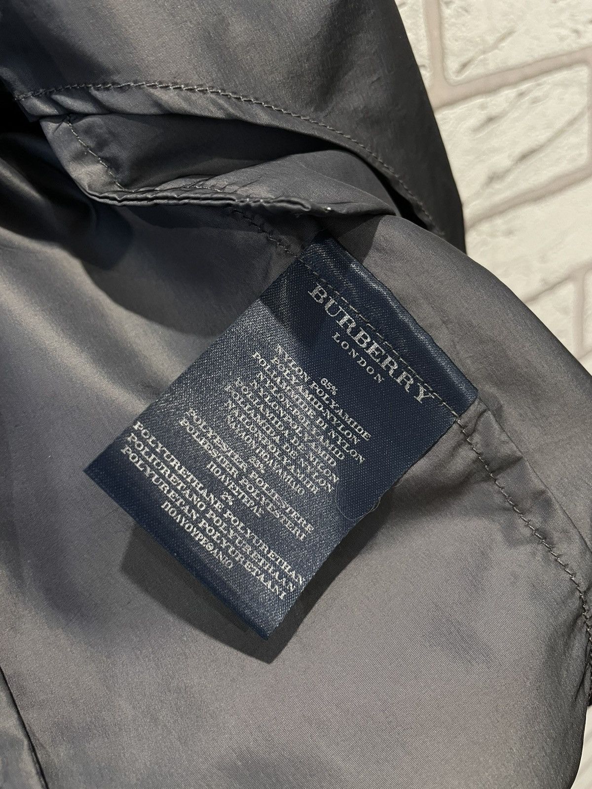 Burberry × Vintage Burberry London metal grey nylon bomber jacket Size US M / EU 48-50 / 2 - 16 Thumbnail