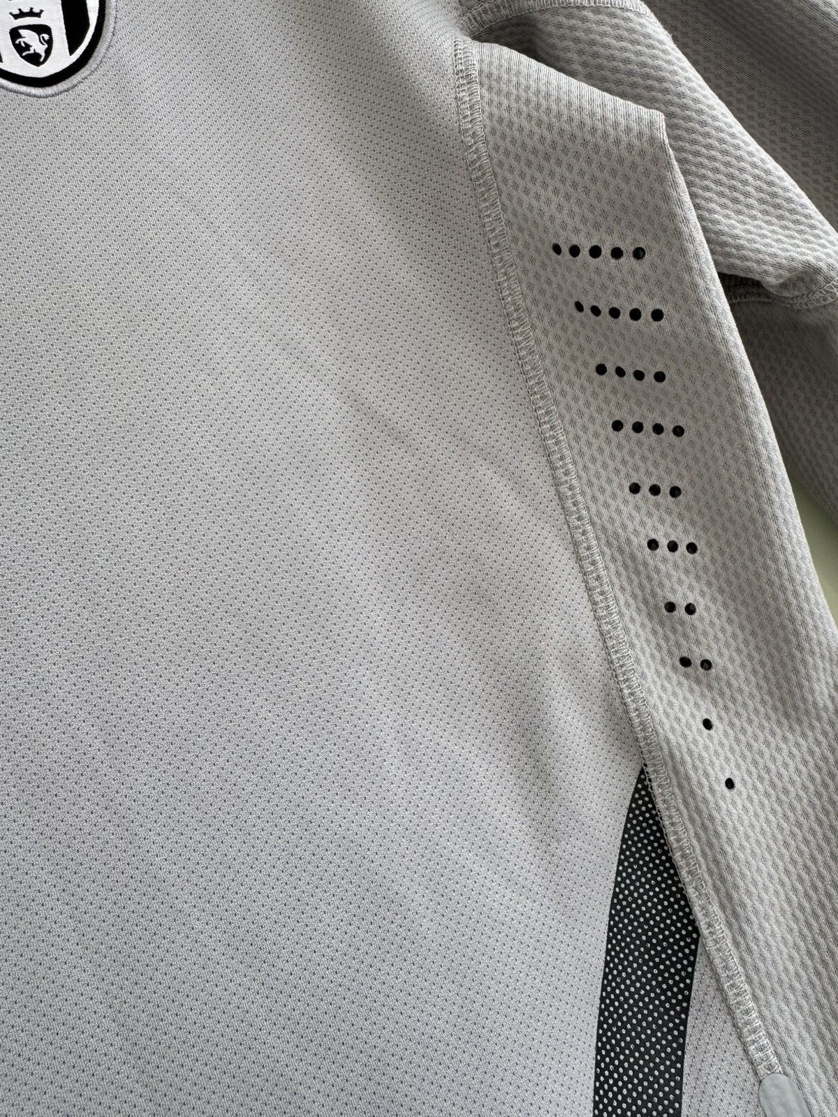 Juventus 2011-2012 Player Issue Goalkeeper Jersey Shirt Kit
