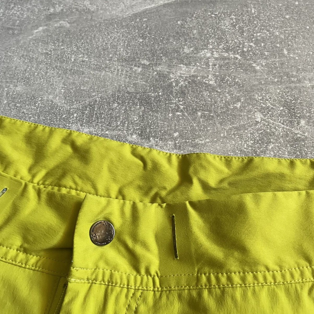 Haglofs Haglofs Climatic Mid Series Cargo Shorts y2k Gorpcore arc Size US 36 / EU 52 - 6 Thumbnail