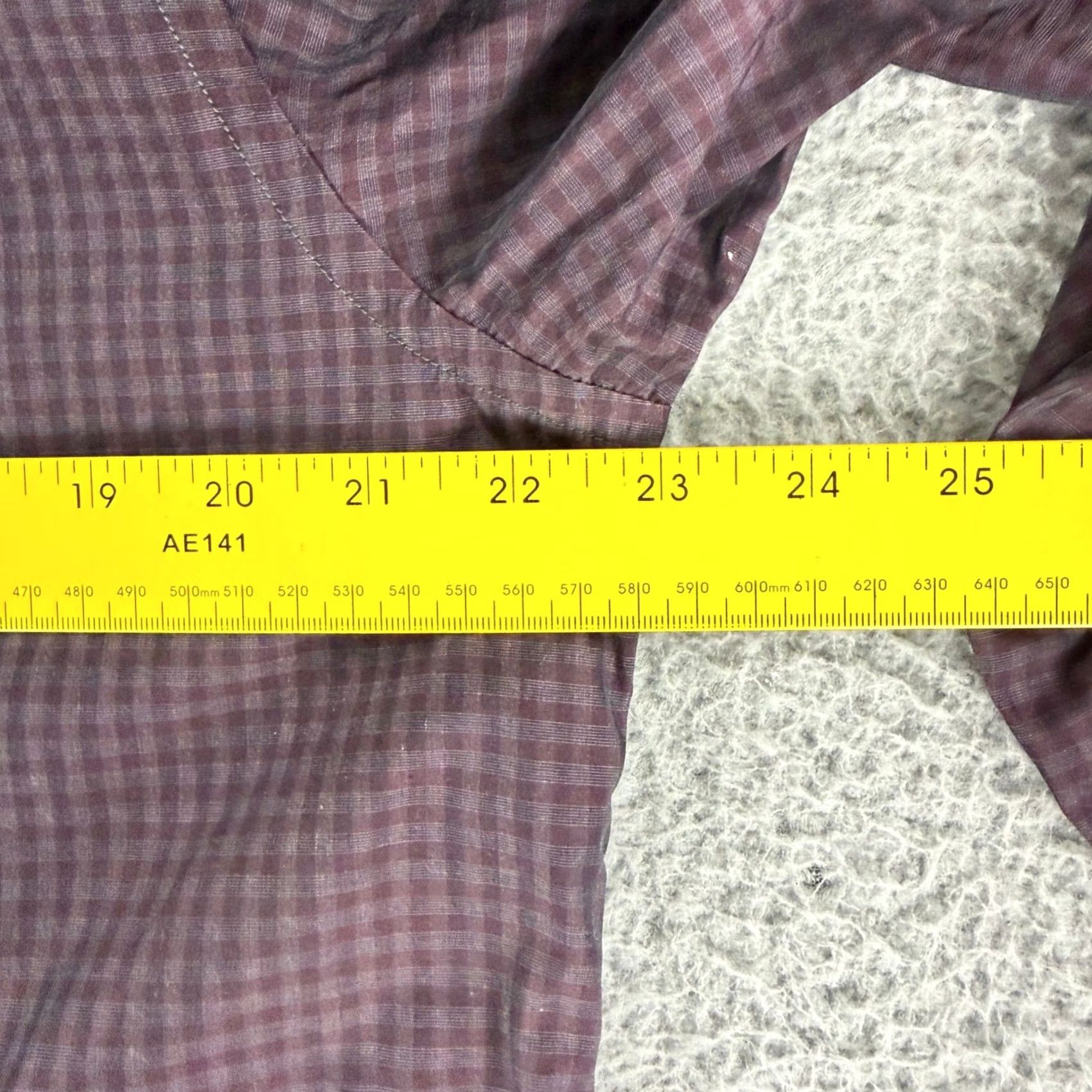 Canali Canali Button-Down Shirt Mens Large Plum Micro Check Long Sleeve Made Italy Size US L / EU 52-54 / 3 - 5 Thumbnail