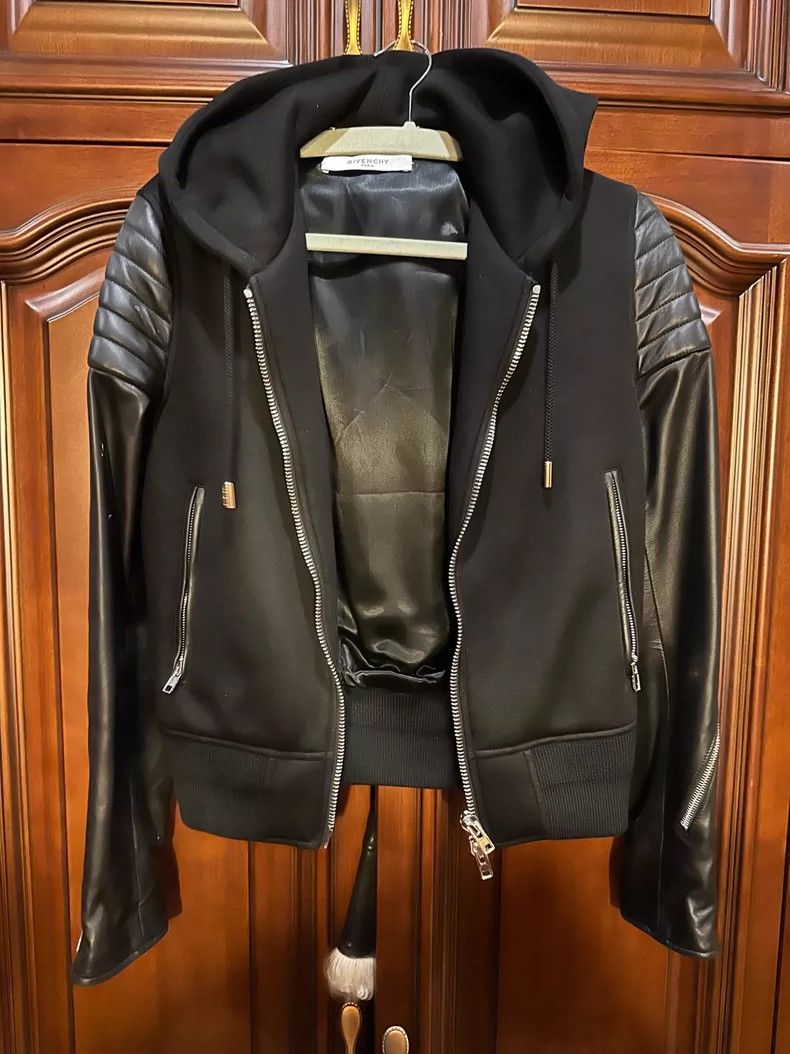 Givenchy Givenchy Size36 Hooded leather patched jacket (female), siz Size XL / US 12-14 / IT 48-50 - 1 Thumbnail