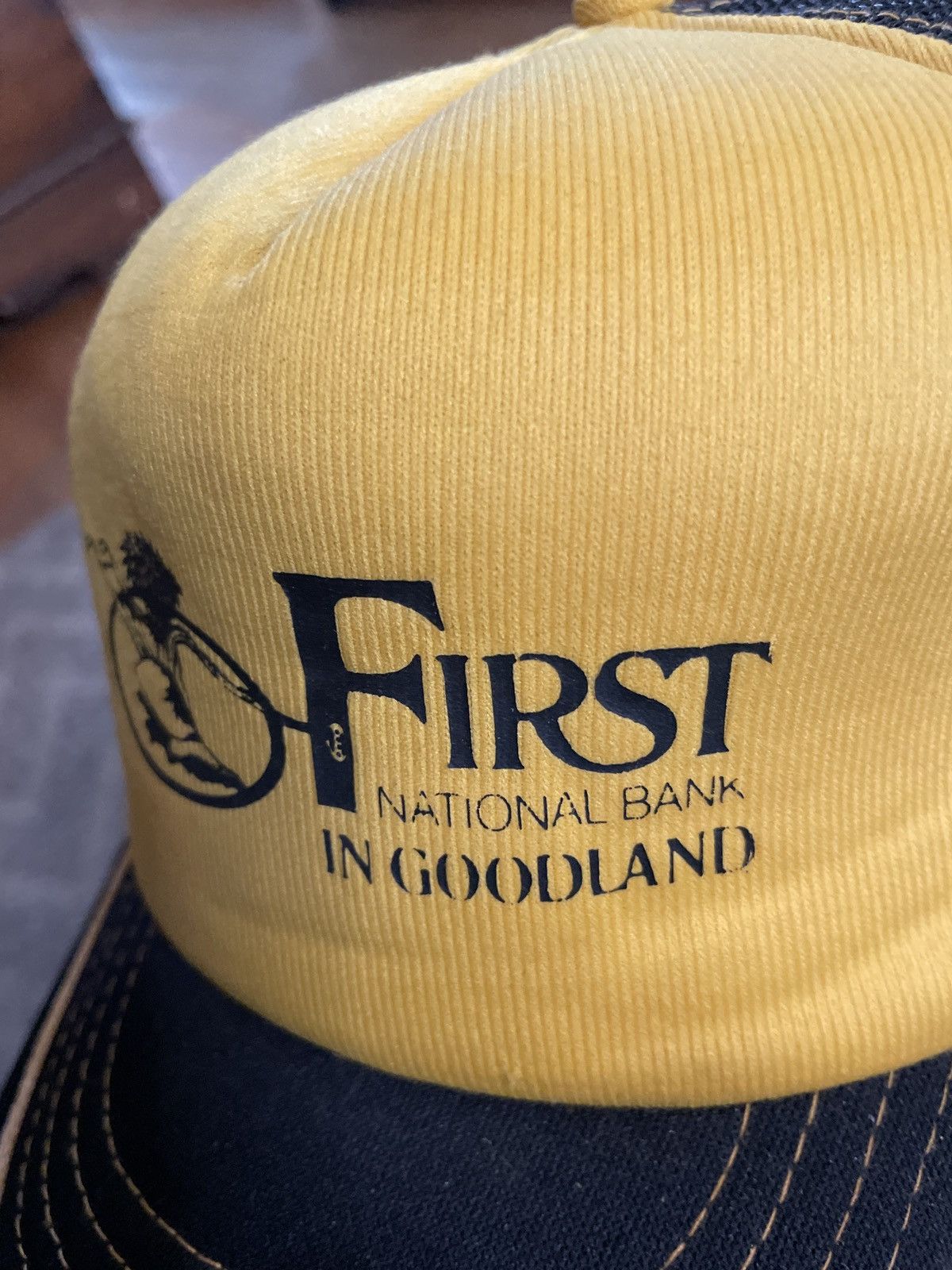 Vintage First National Bank trucker hat cap Goodland Kansas Size ONE SIZE - 4 Thumbnail