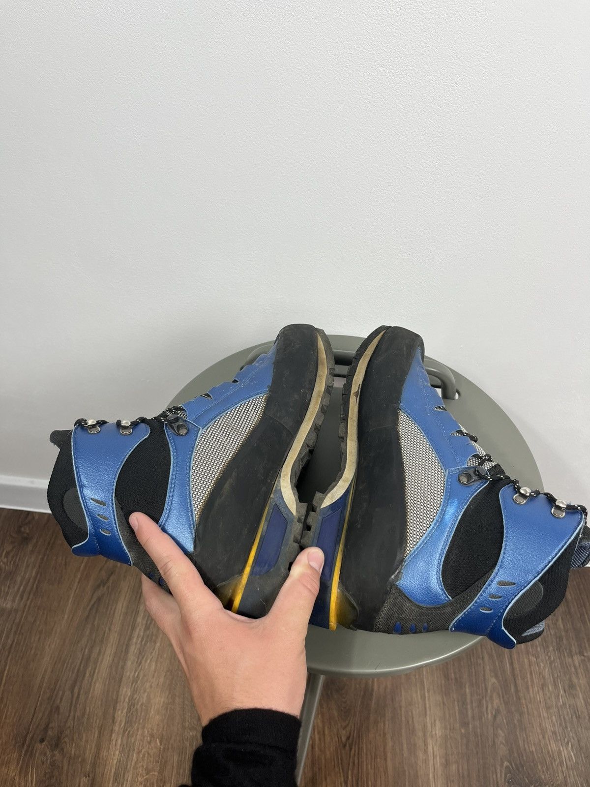 La Sportiva La Sportiva Gore-Tex Mountain Boots Black EU 43 Vibram Sole Size US 10 / EU 43 - 14 Thumbnail